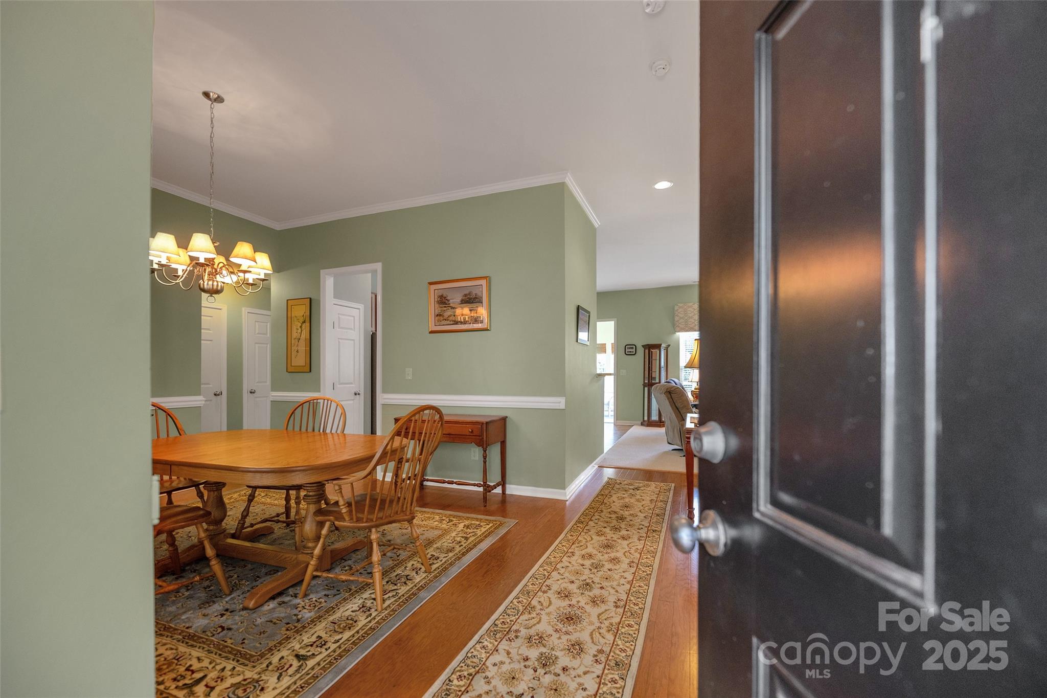 2585 Bethesda Oaks Drive