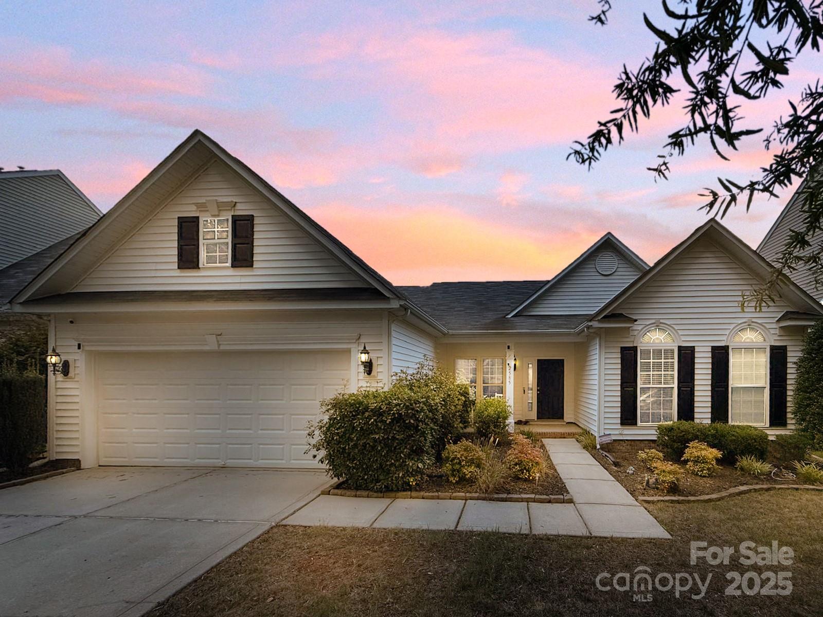 2585 Bethesda Oaks Drive