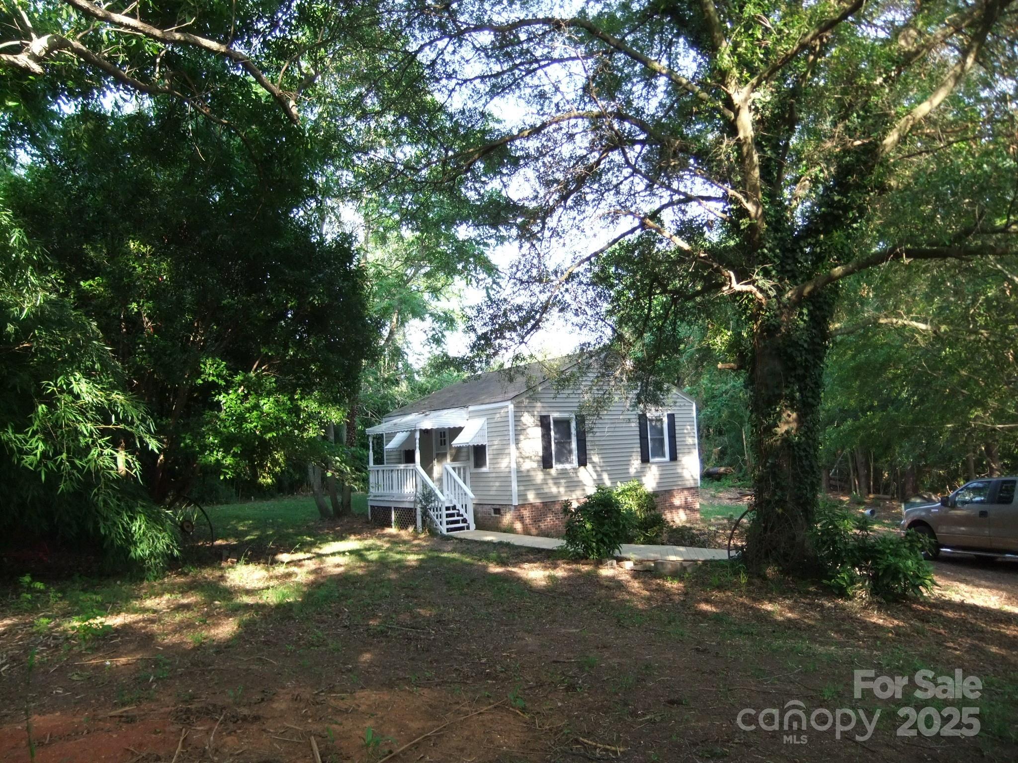 1629 & 1631 Harris Road