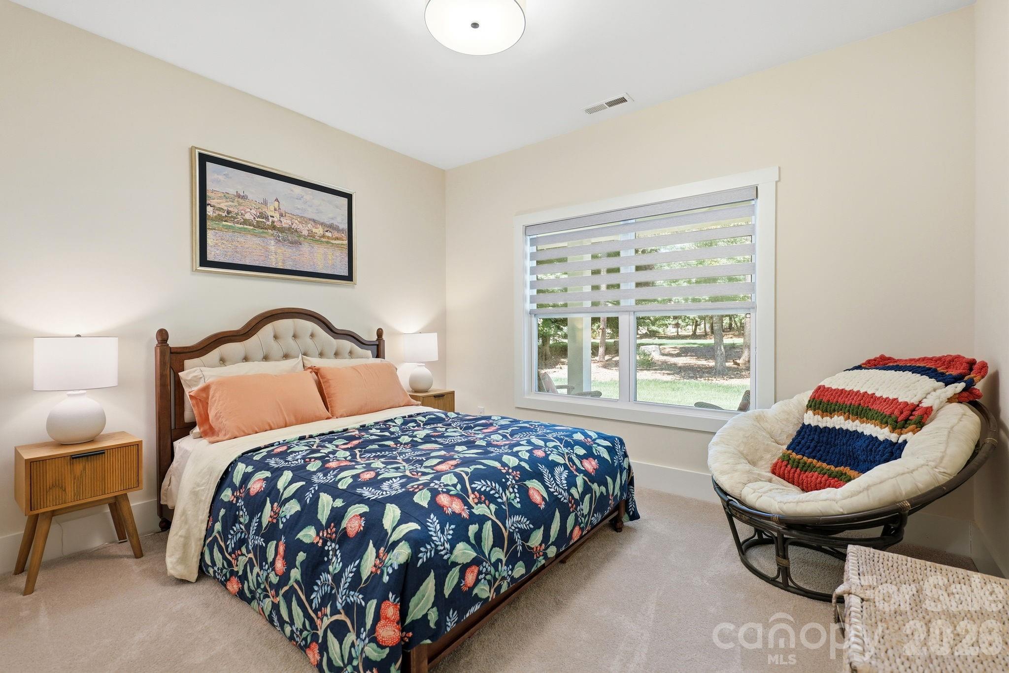 Yachtsmans Point - Residential