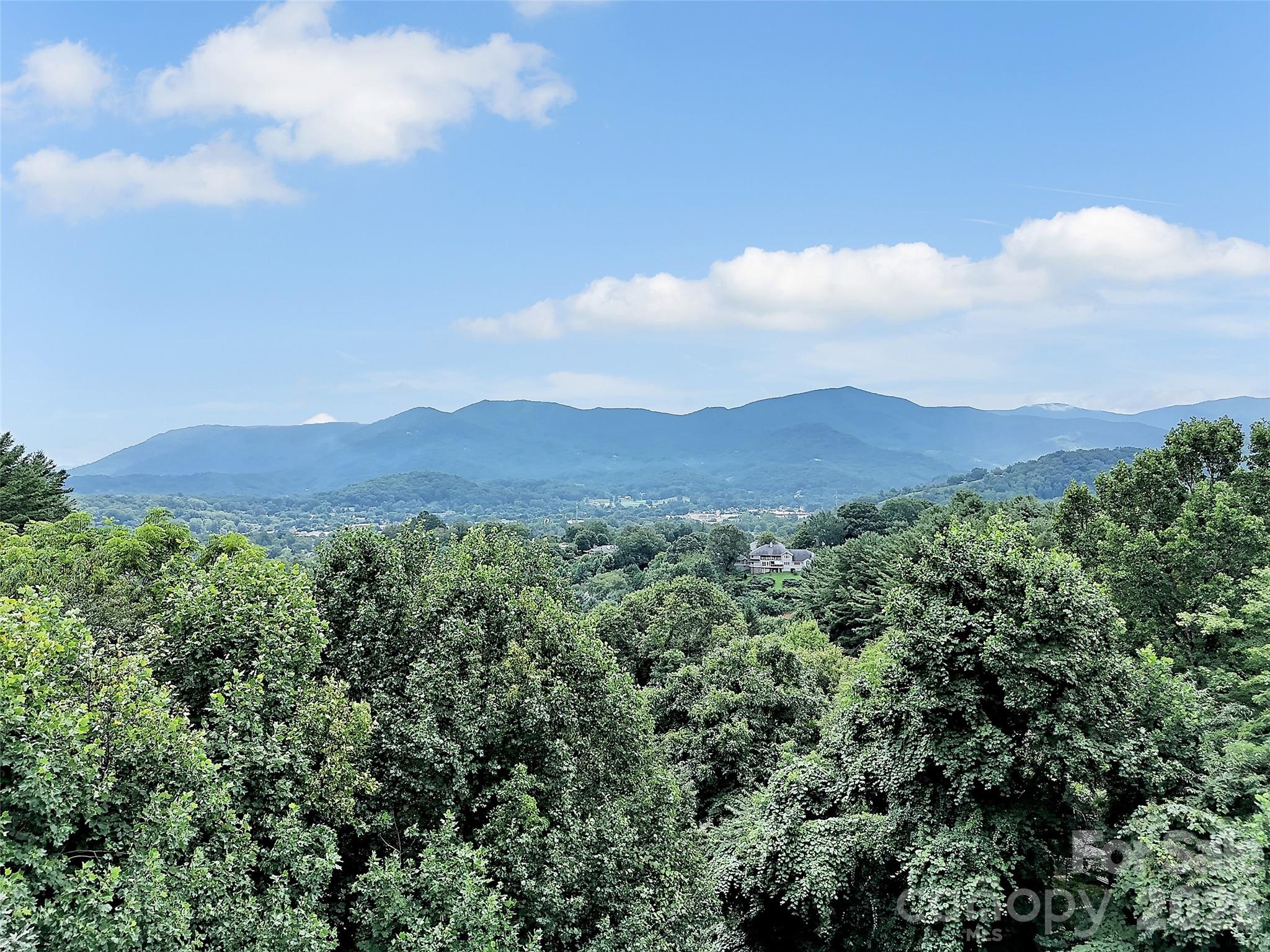936 Little Mountain Road