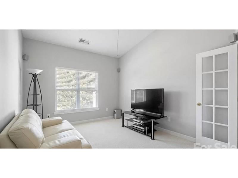 Alexander Chase - Residential