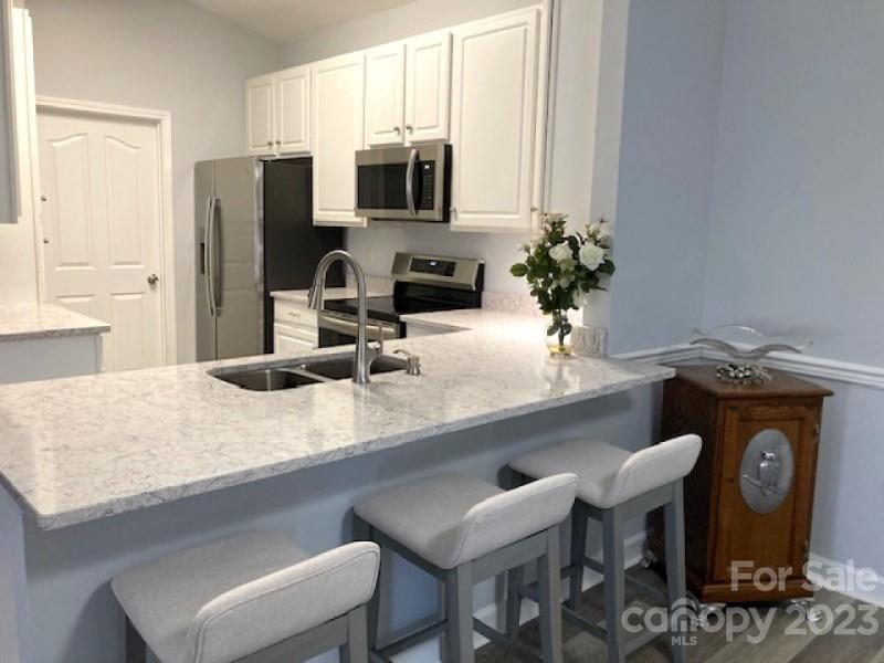 Alexander Chase - Residential