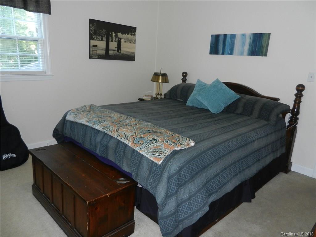 Sherwood Forest - Residential