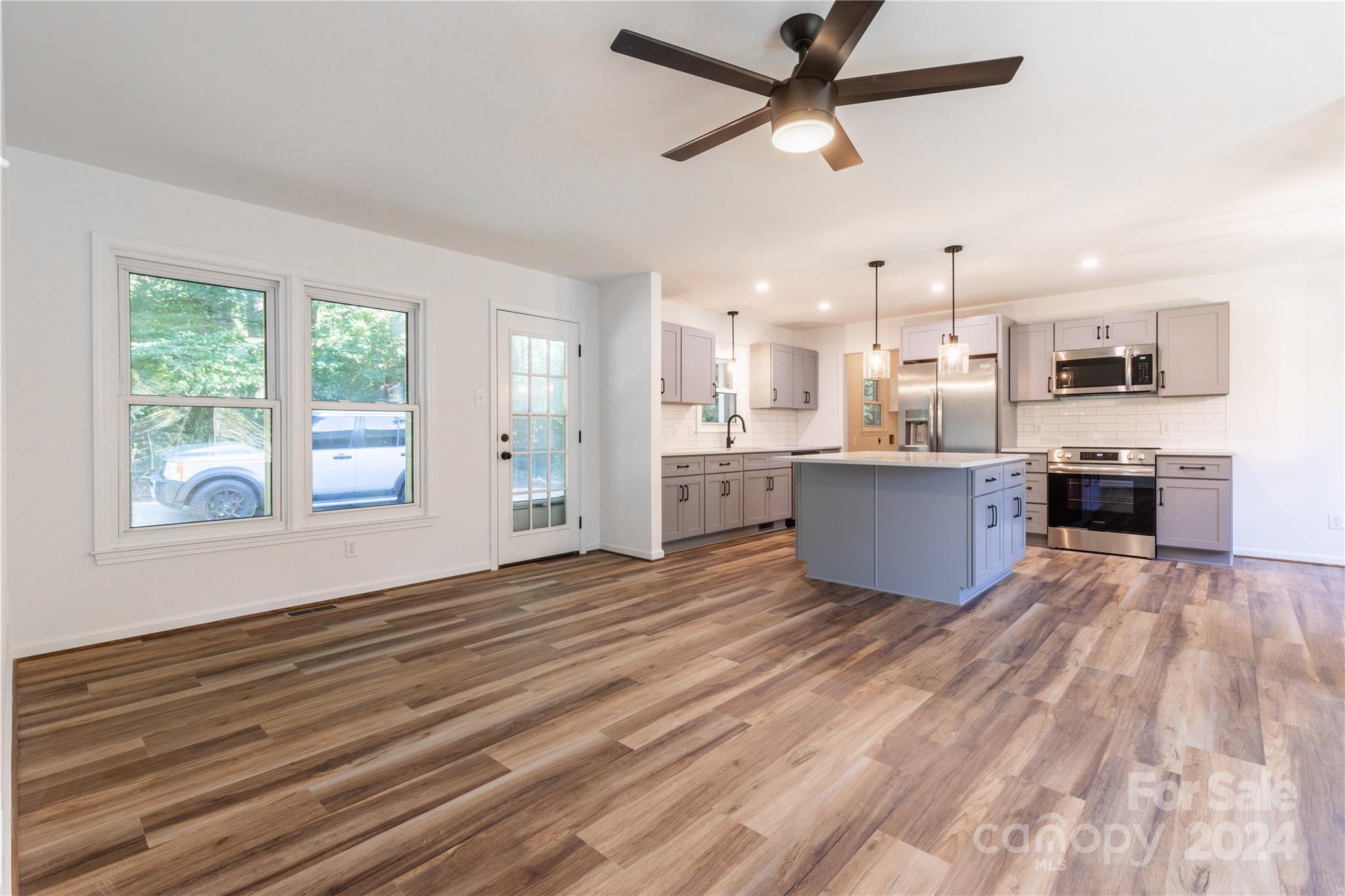 Hutchinson Place - Residential