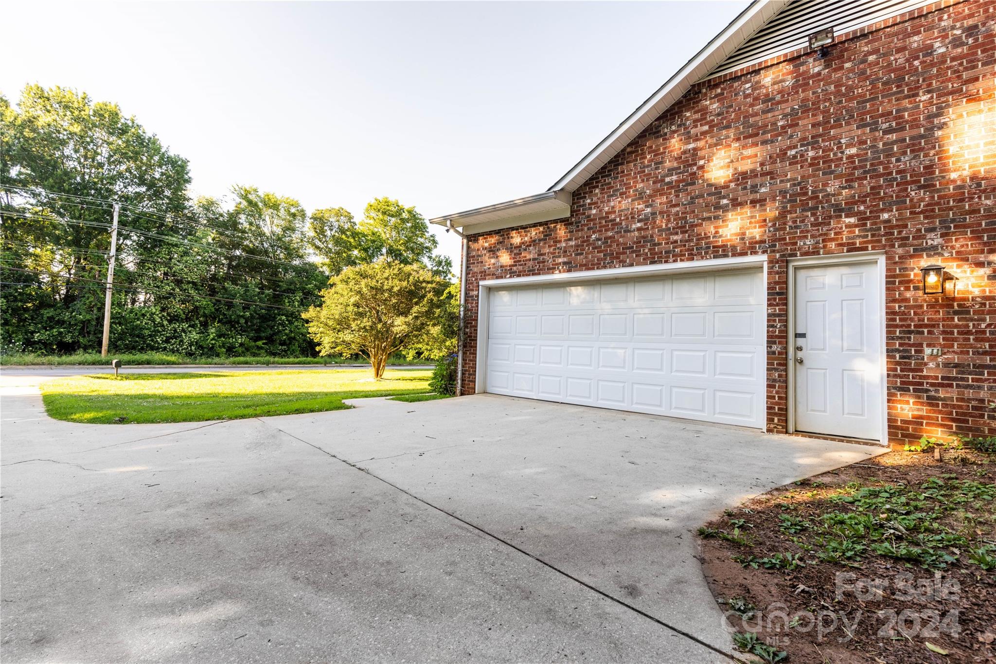 Hutchinson Place - Residential