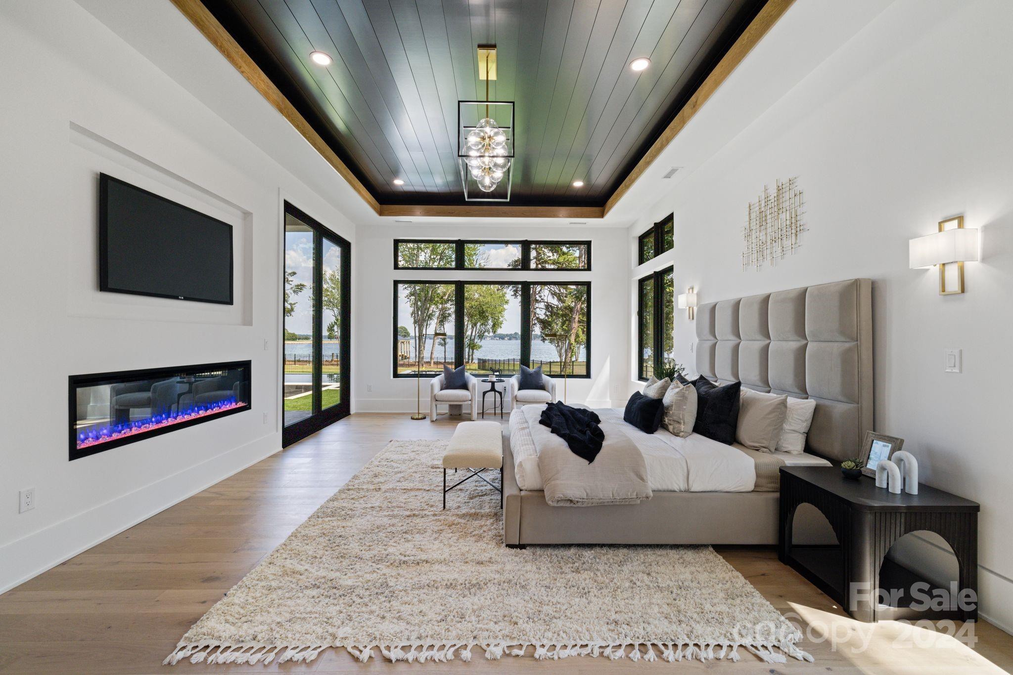 Saylors Watch - Residential