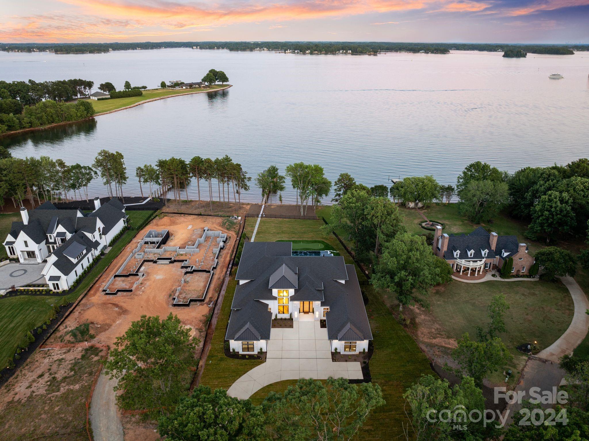 Saylors Watch - Residential