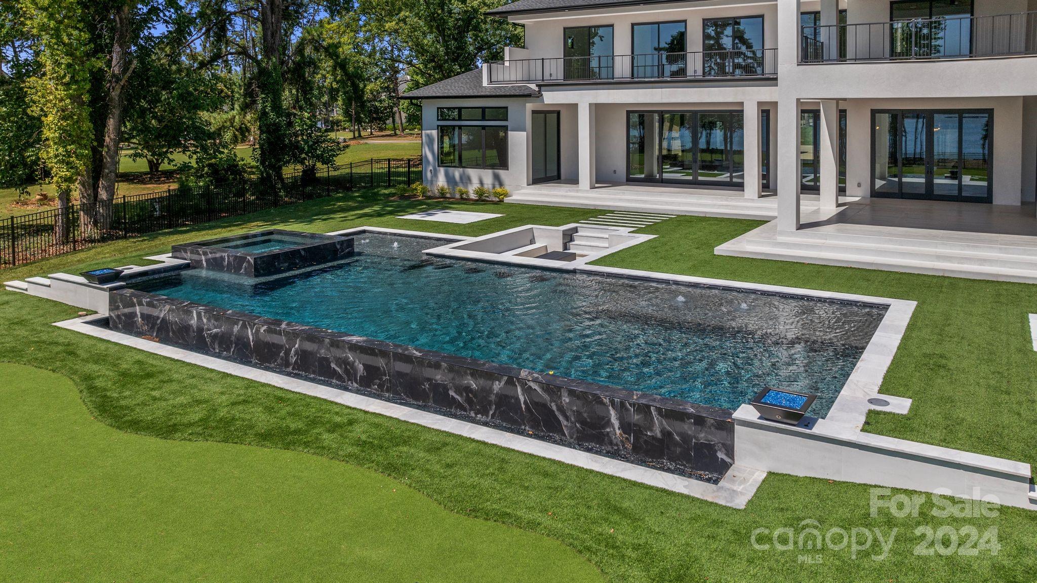 Saylors Watch - Residential