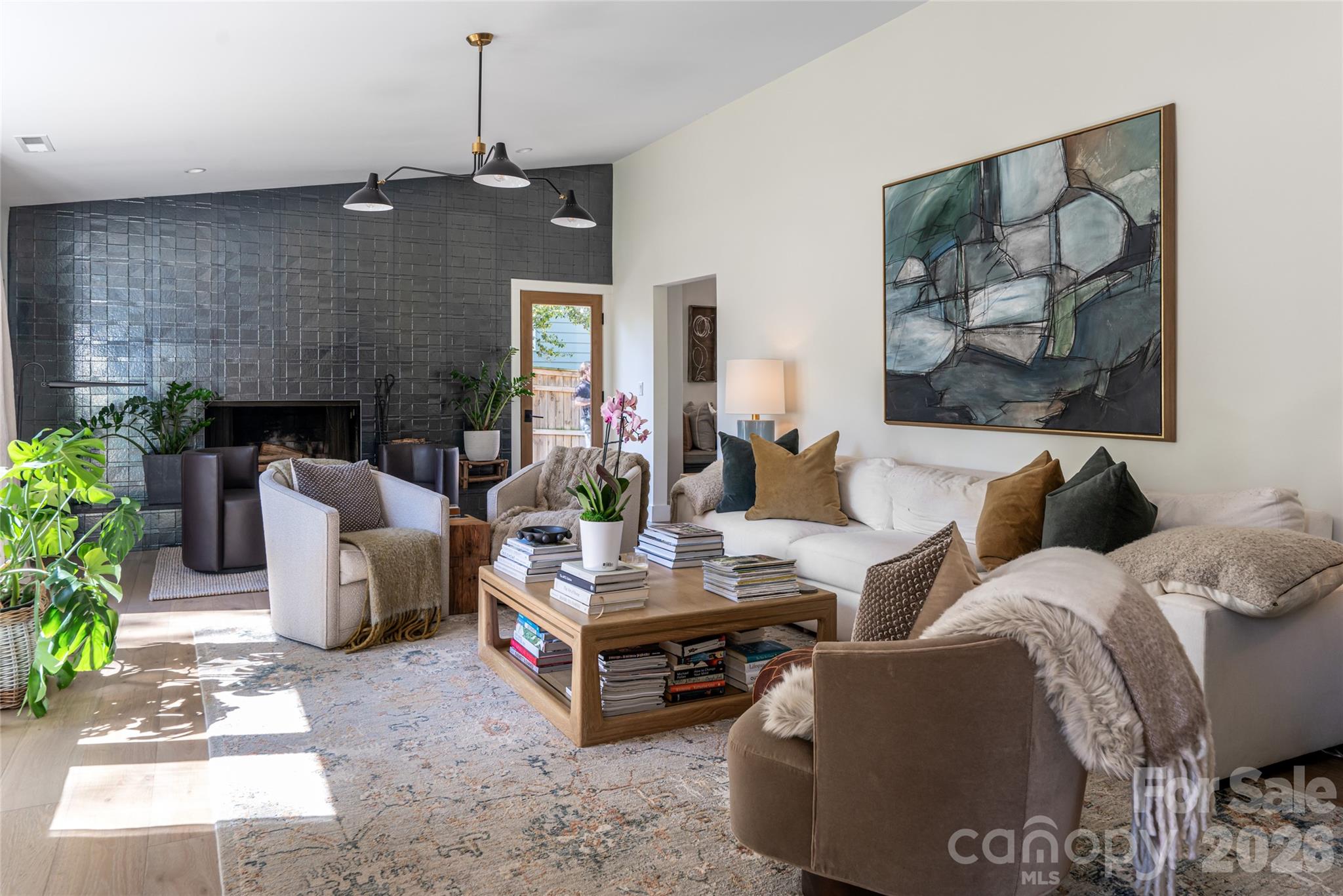 15 Red Oak Road