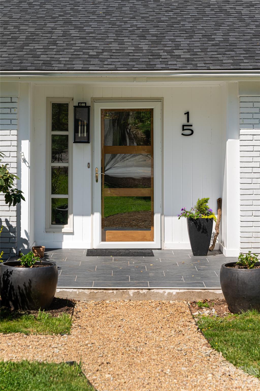 15 Red Oak Road