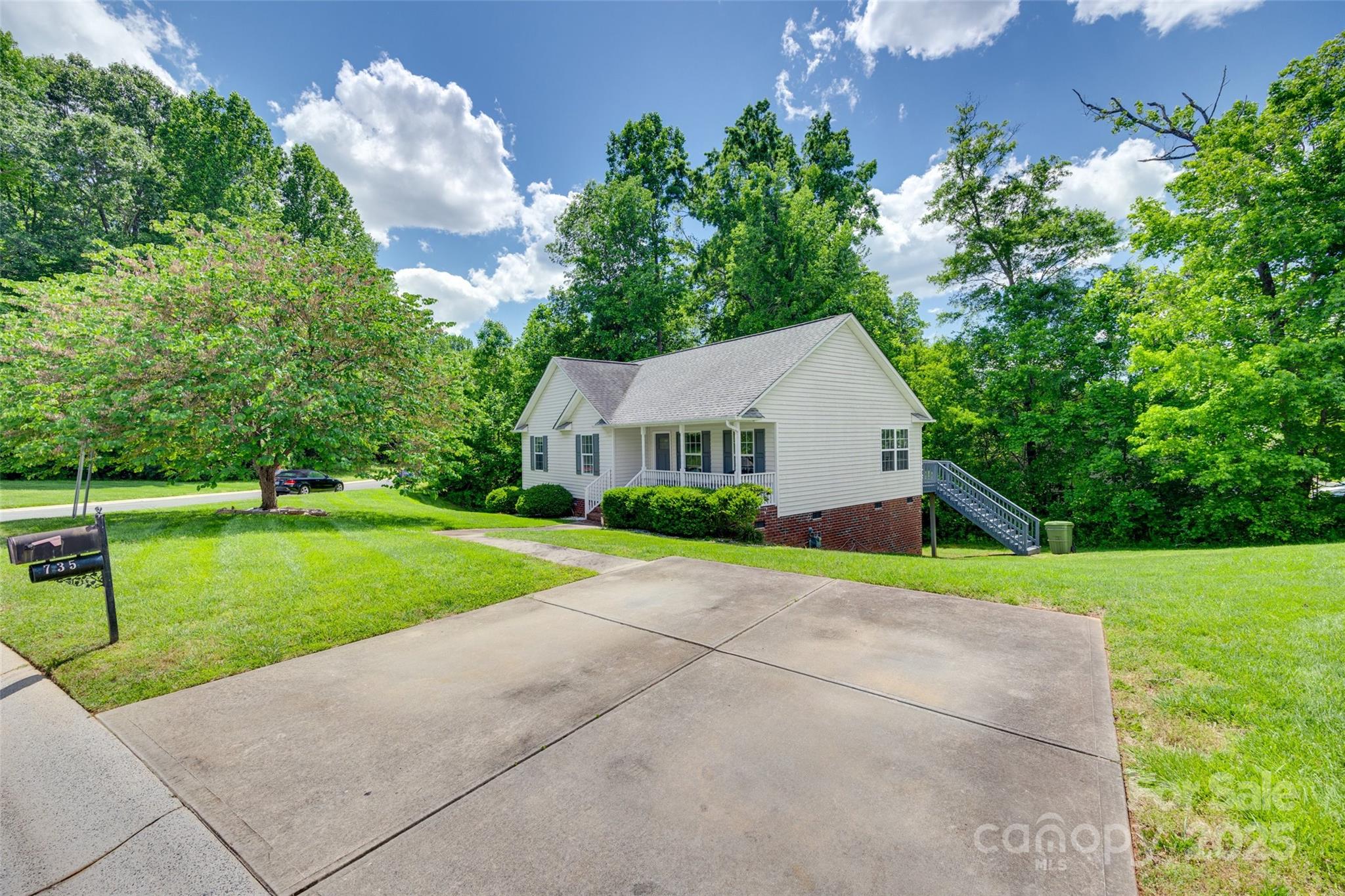 Avery Lake - Residential