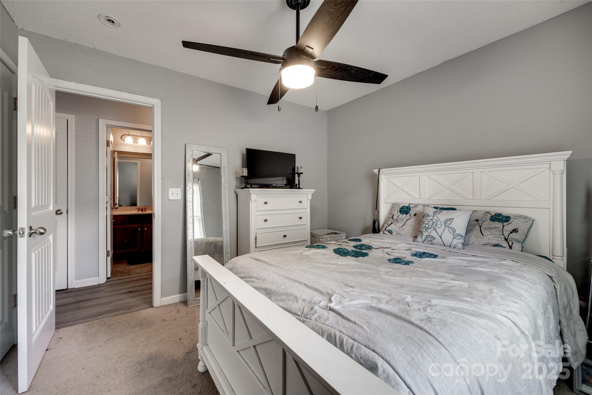 Avery Lake - Residential