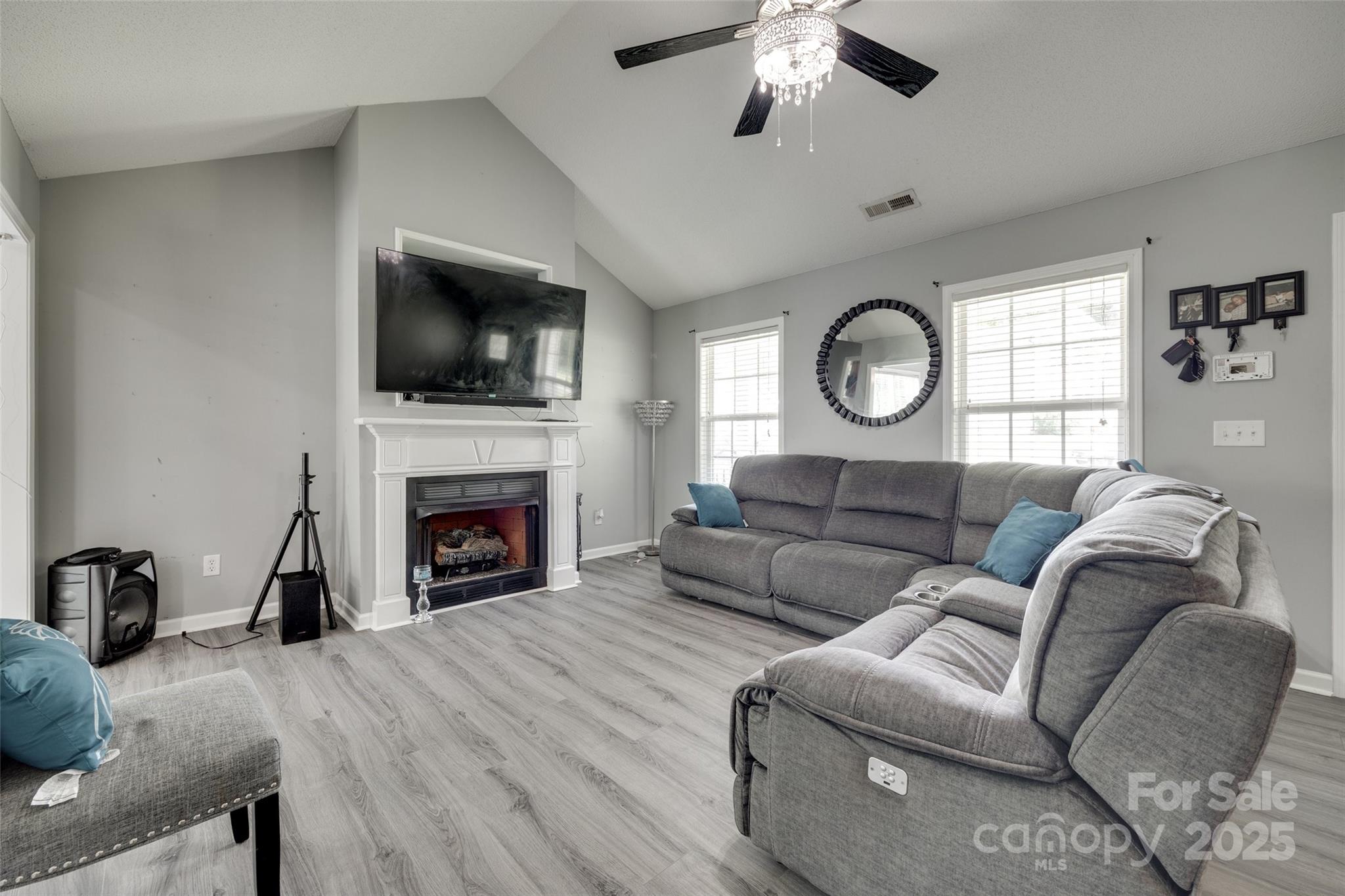 Avery Lake - Residential