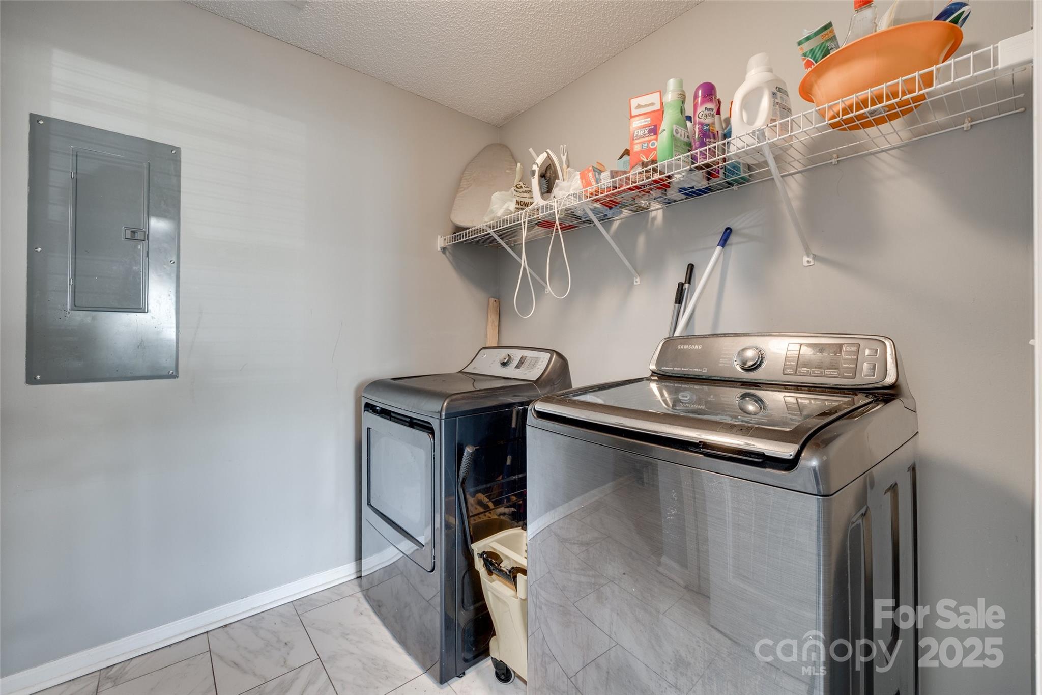 Avery Lake - Residential