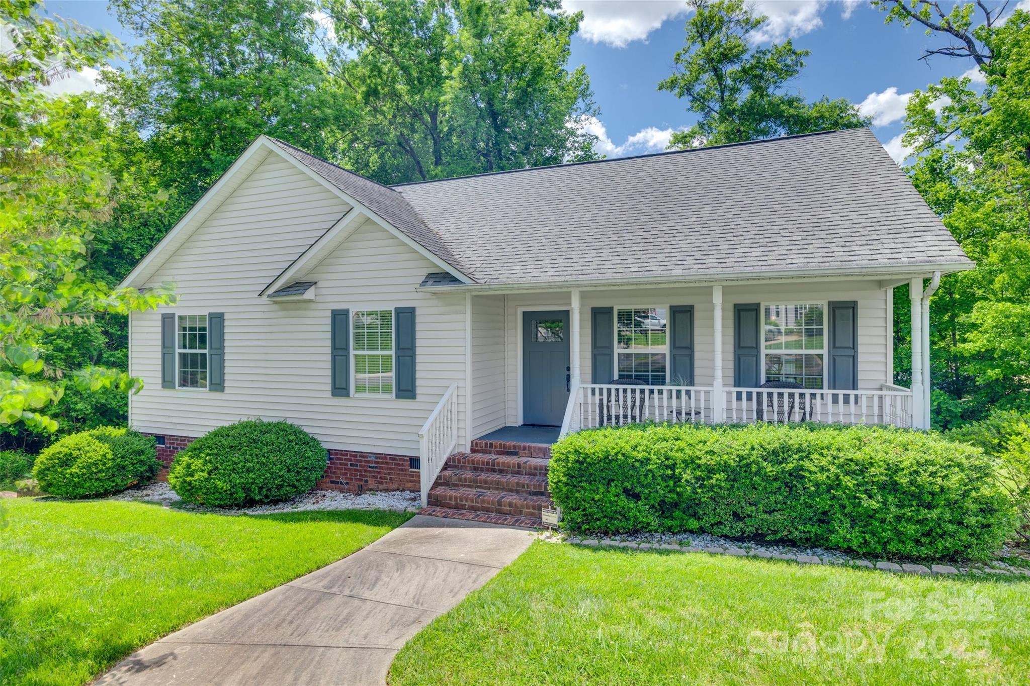 Avery Lake - Residential