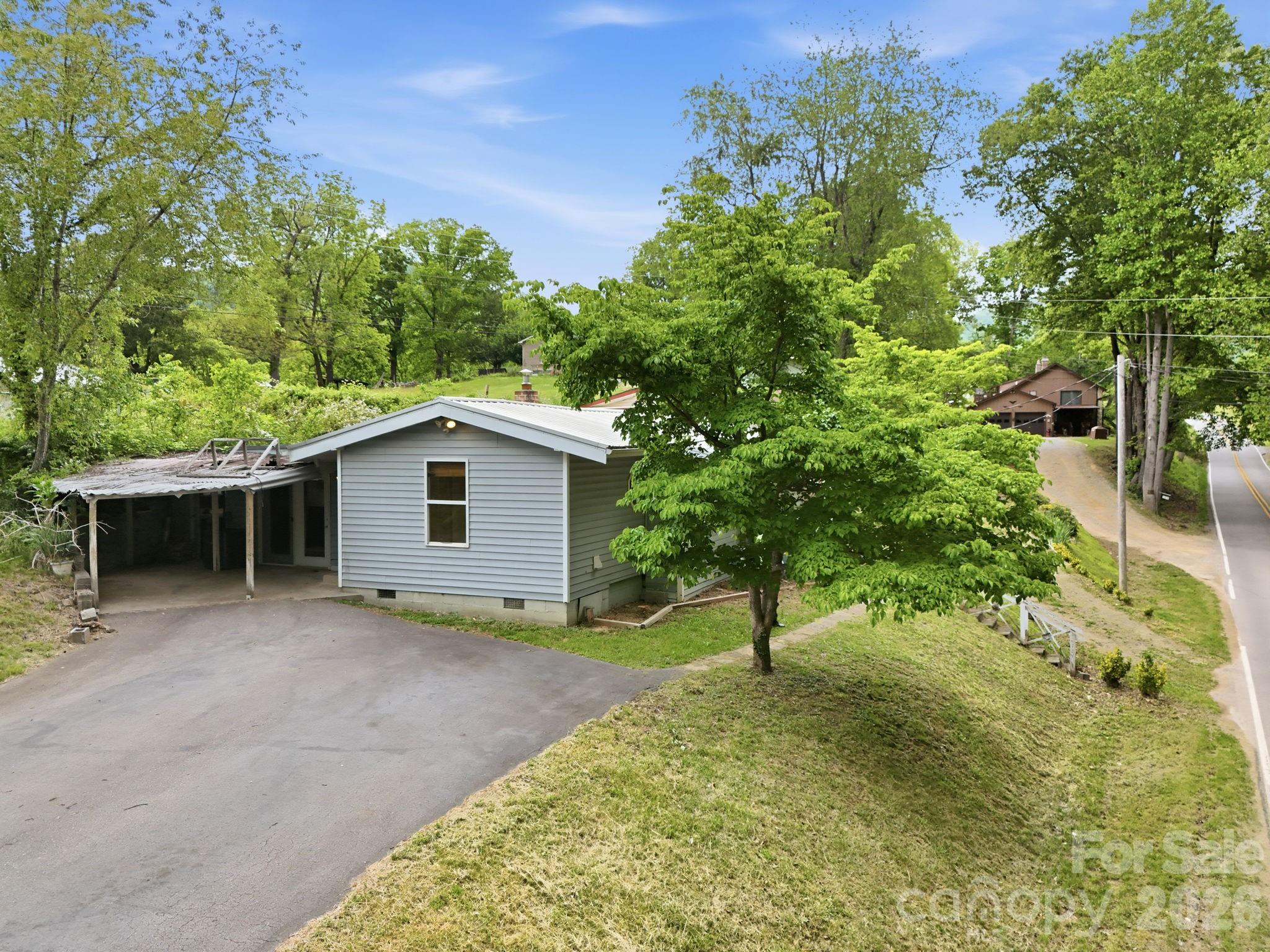 3383 Thickety Road