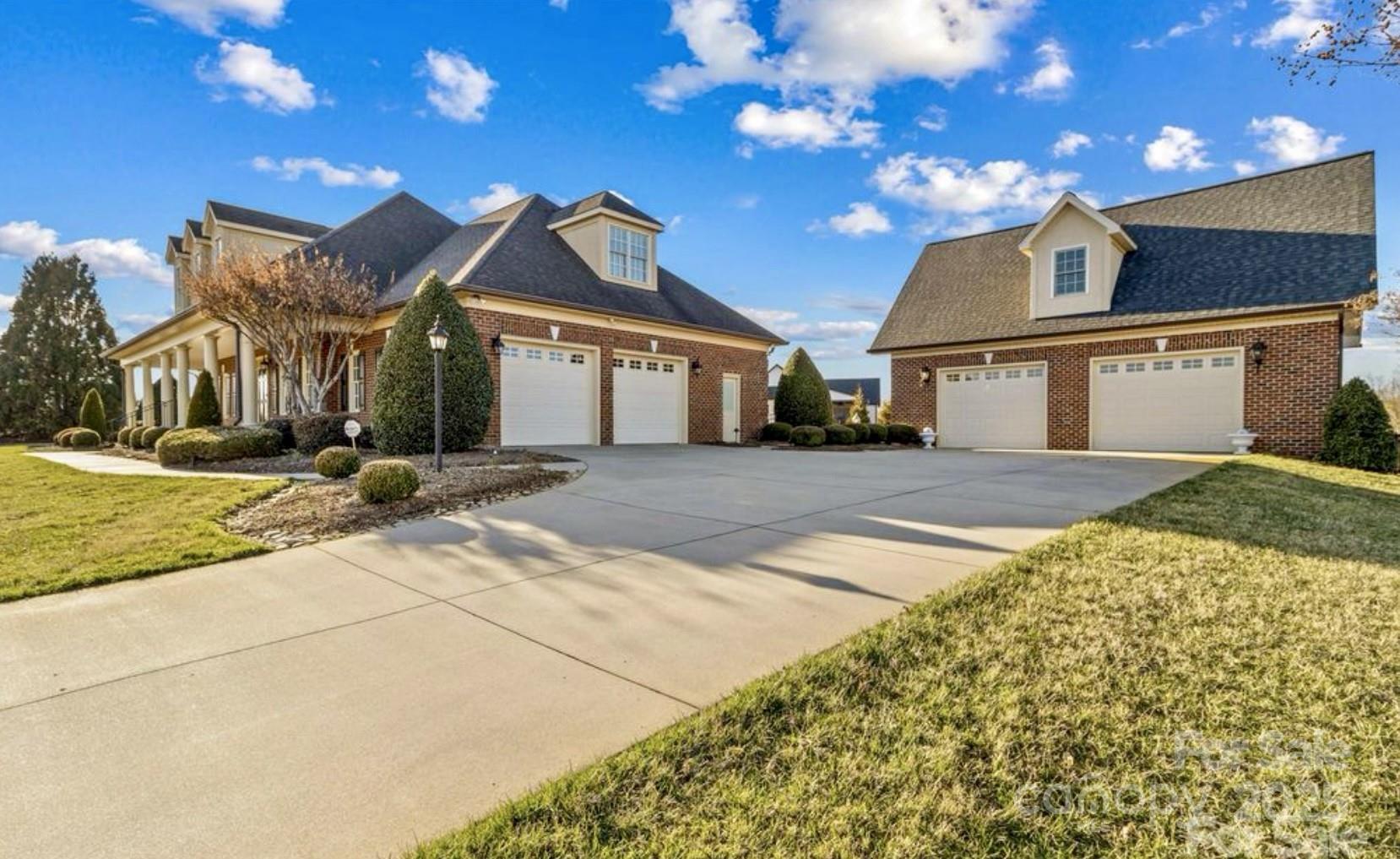 107 Cedar Lake Drive