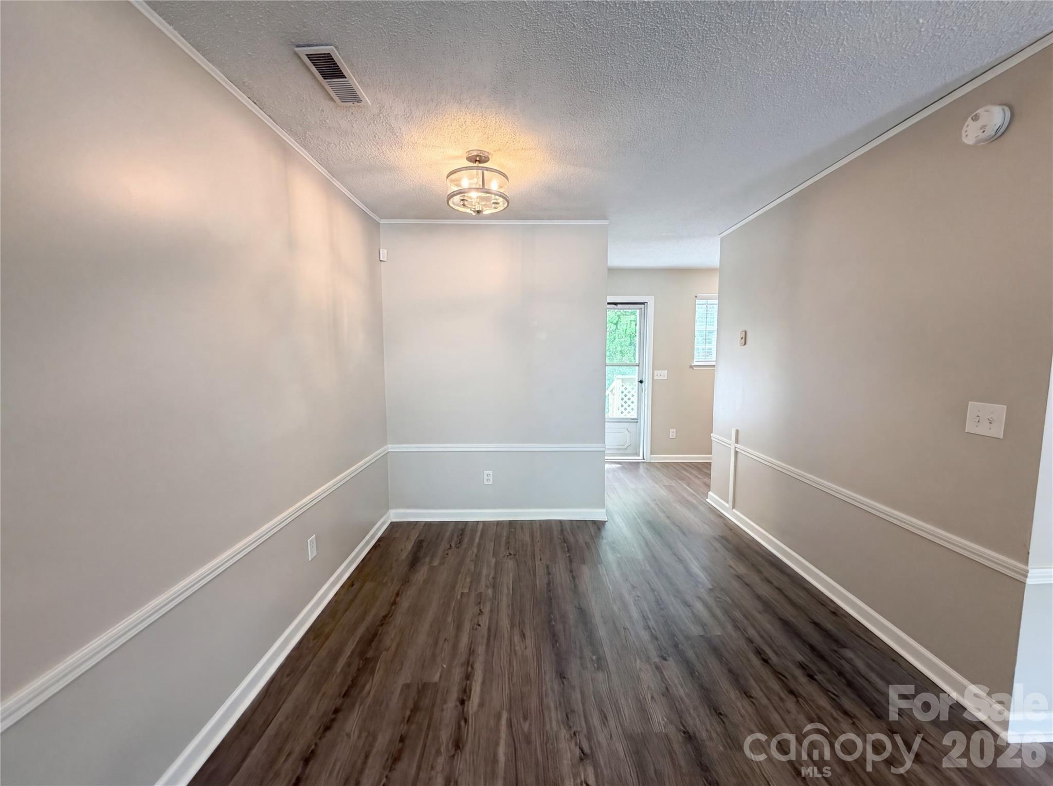 Olde Salem - Residential