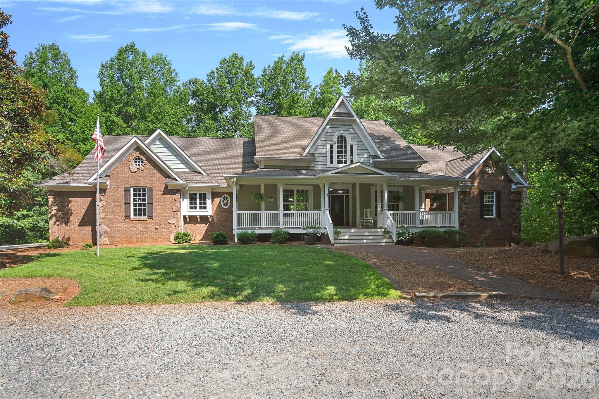 199 Robinson Road