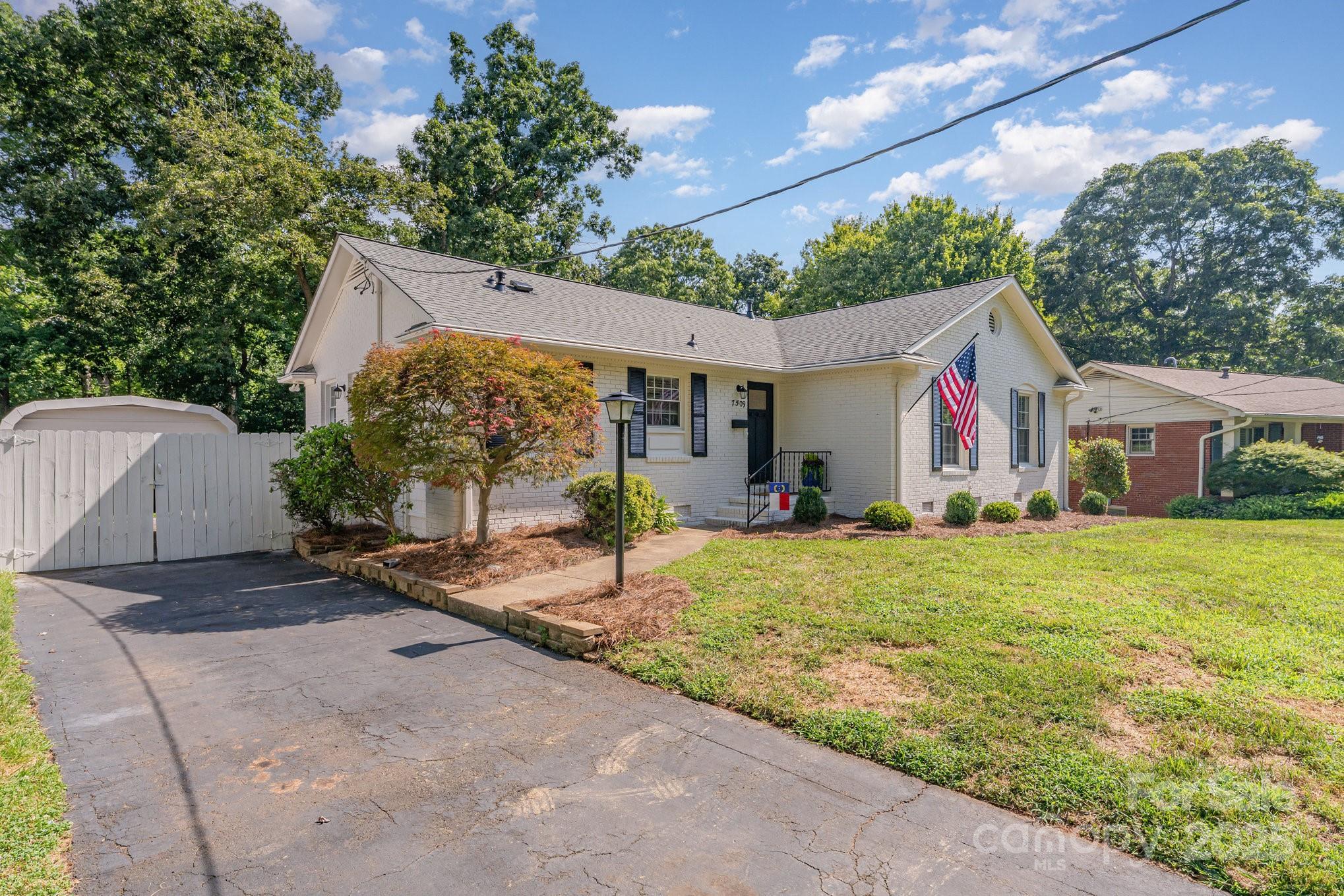 7509 Woodstream Drive