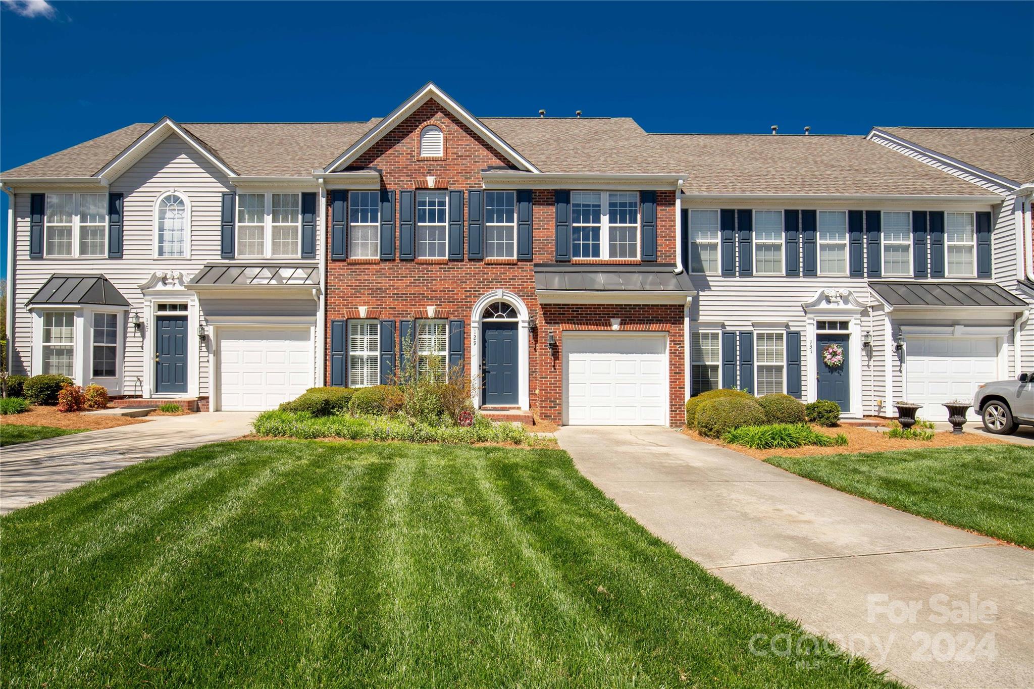 Autumn Cove At Lake Wylie - Residential