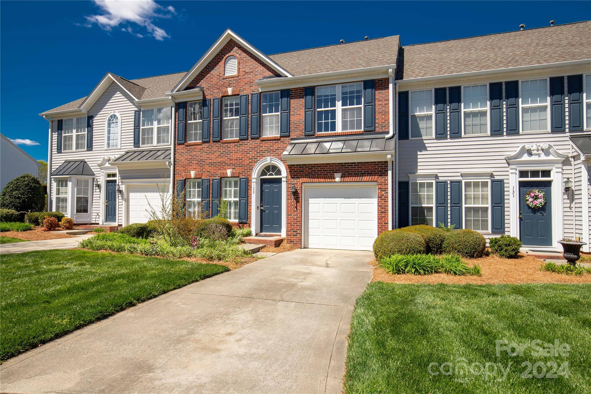 Autumn Cove At Lake Wylie - Residential