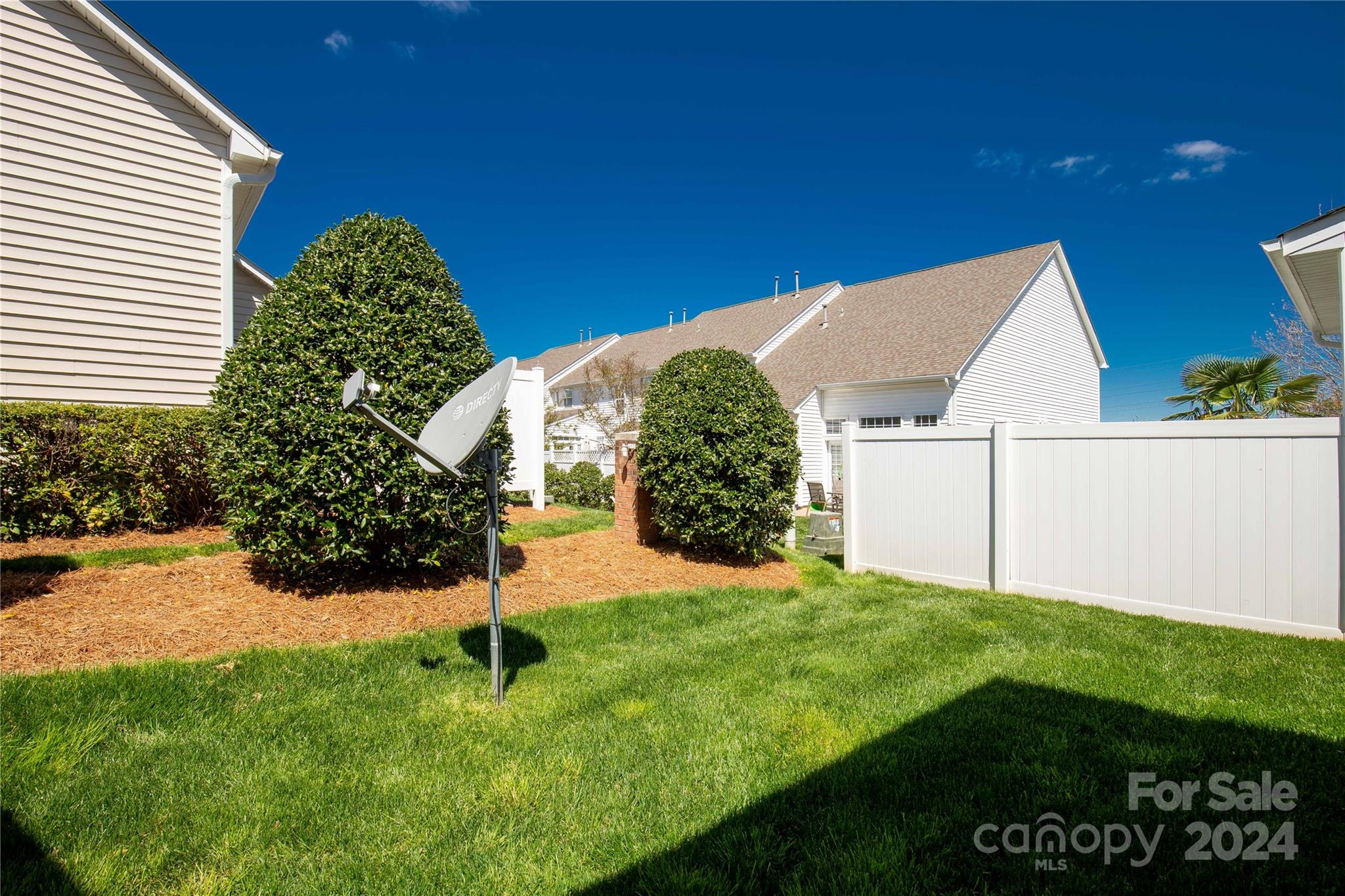 Autumn Cove At Lake Wylie - Residential