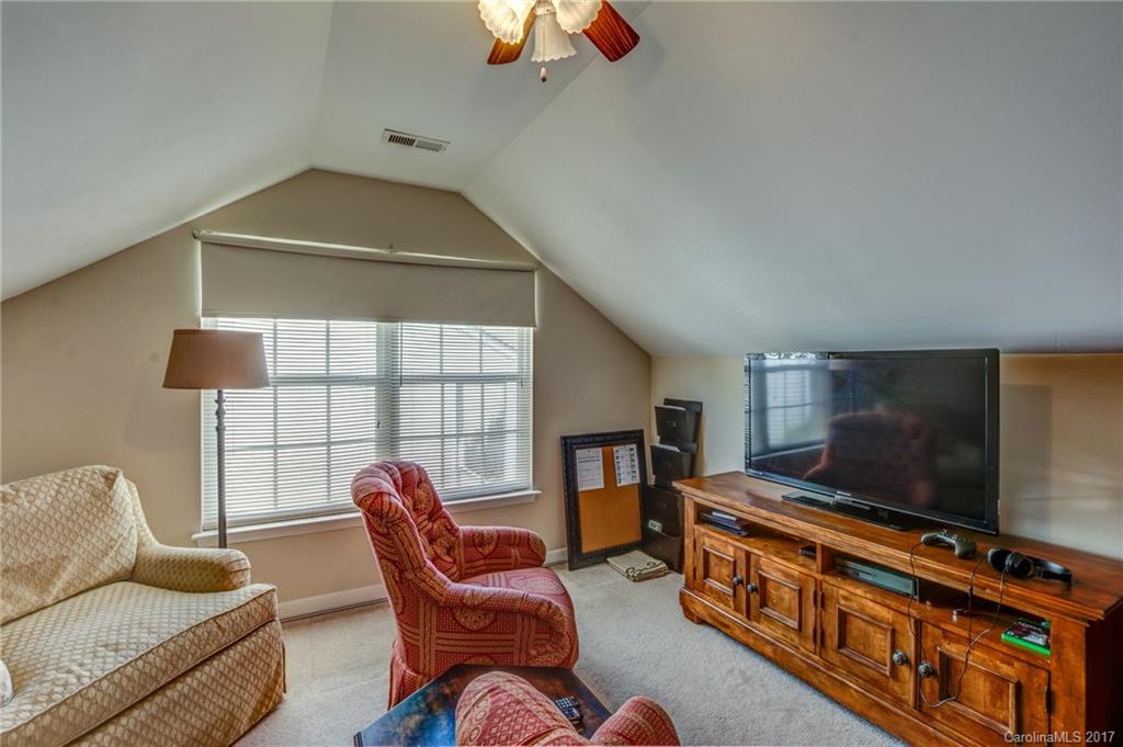 Clover Meadows - Residential