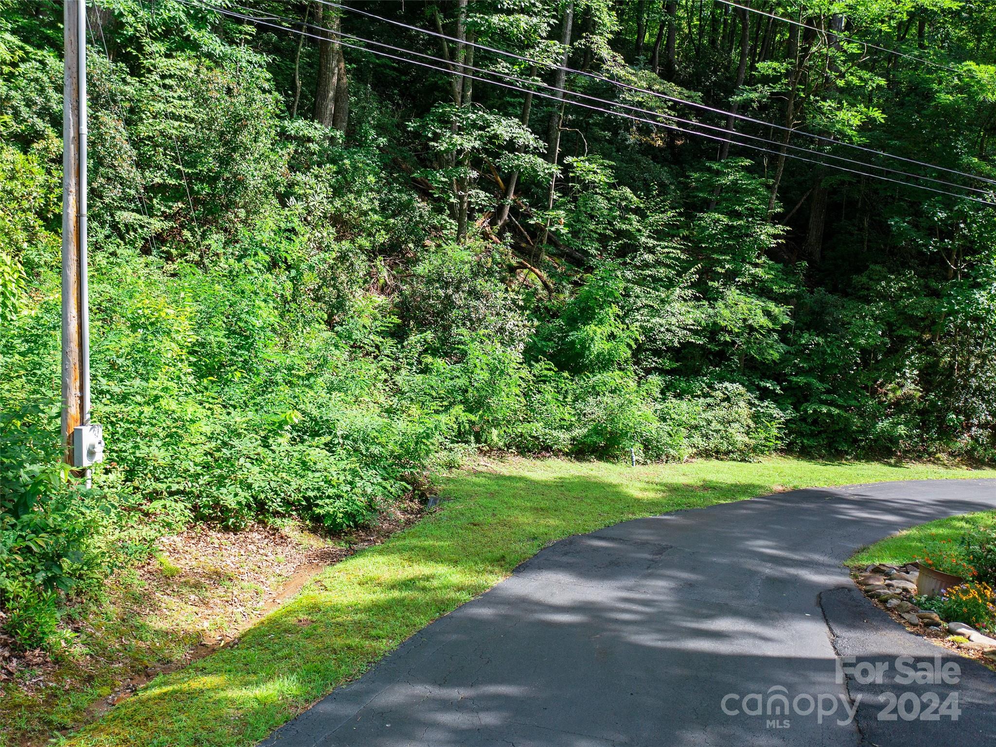 000 Falling Water Drive