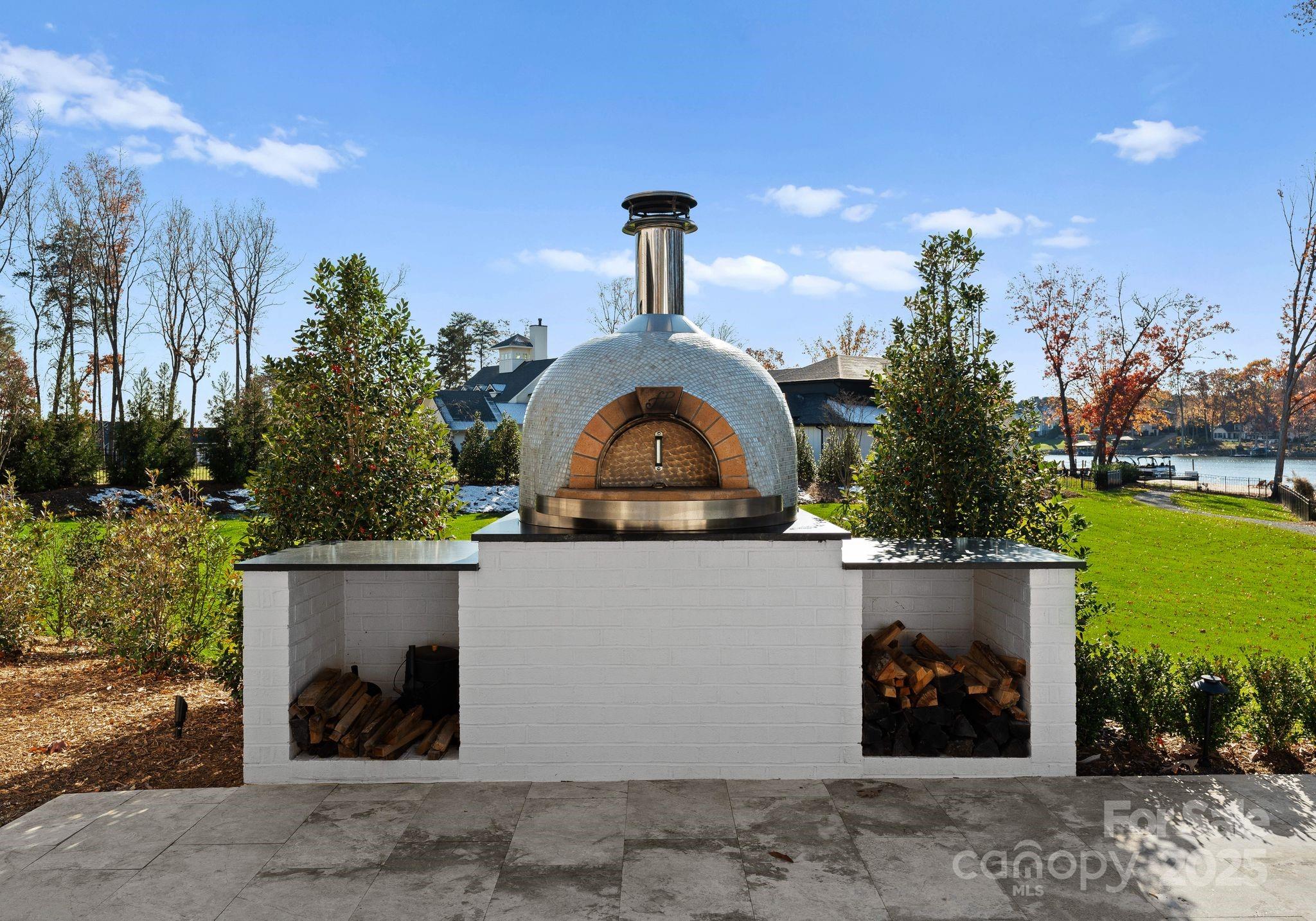 Saylors Watch - Residential