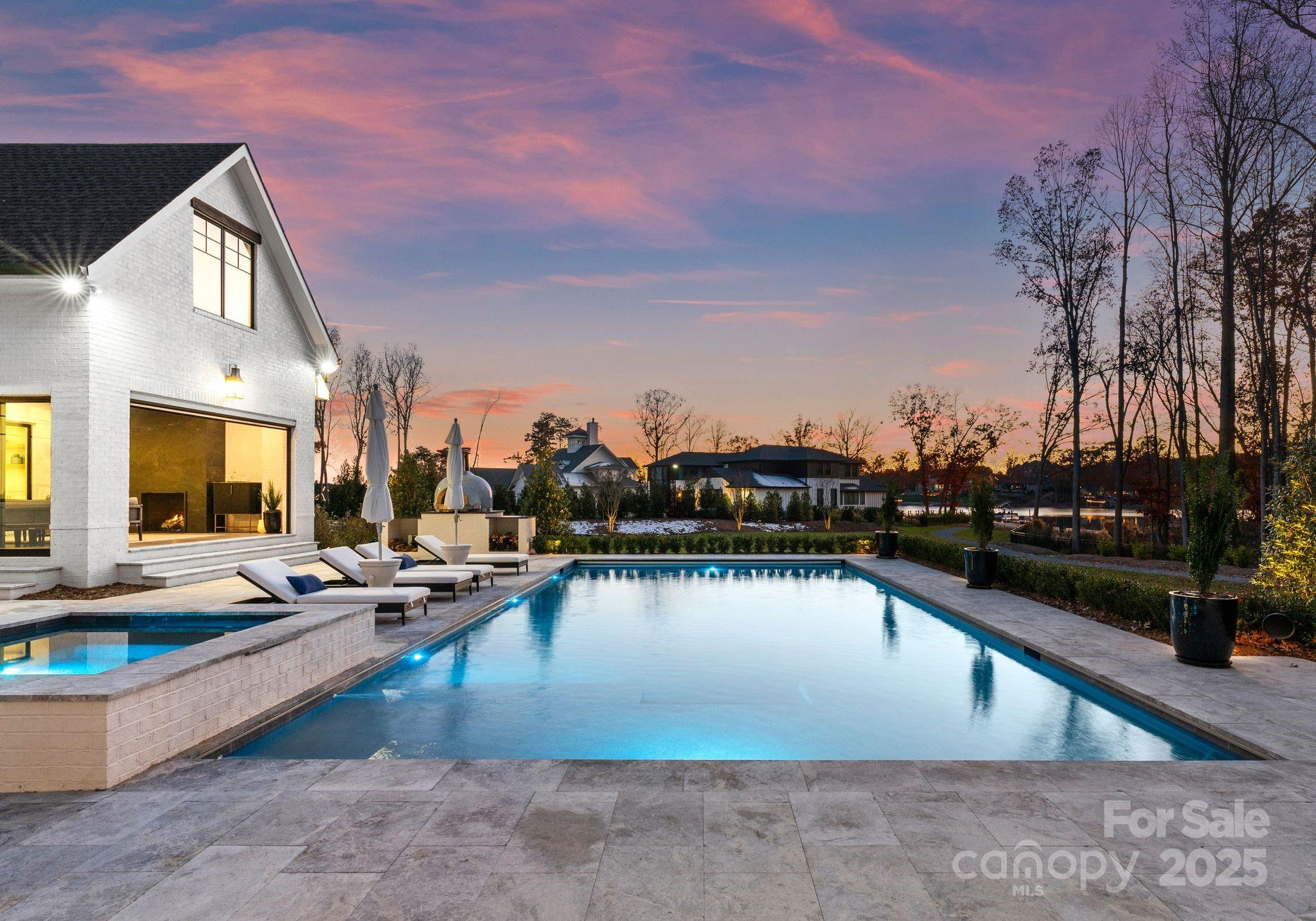 Saylors Watch - Residential