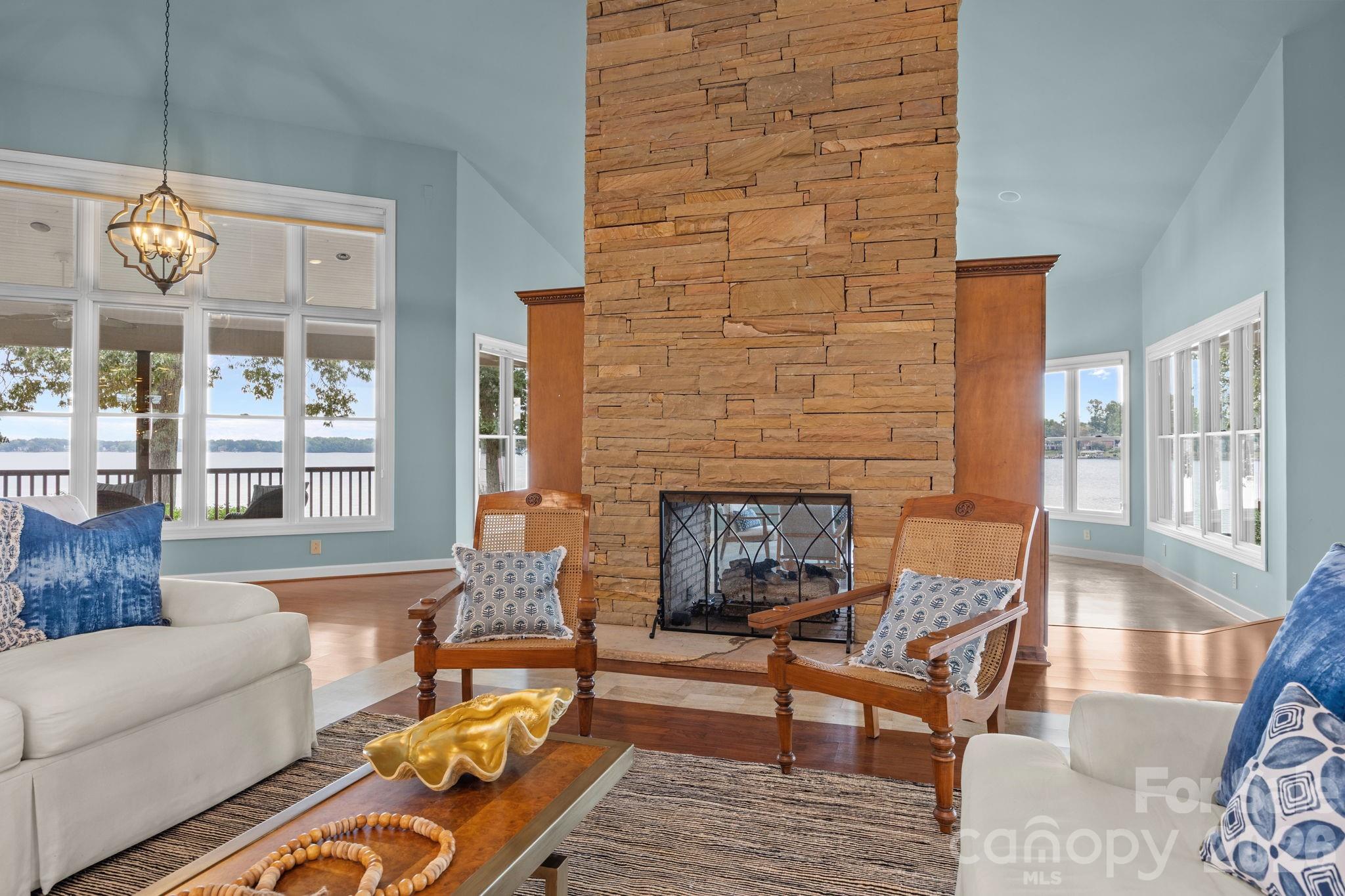 Lincoln Forest - Residential