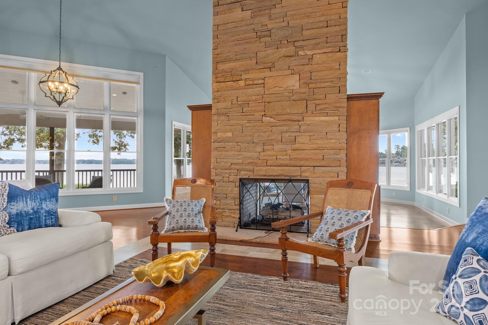 Lincoln Forest - Residential