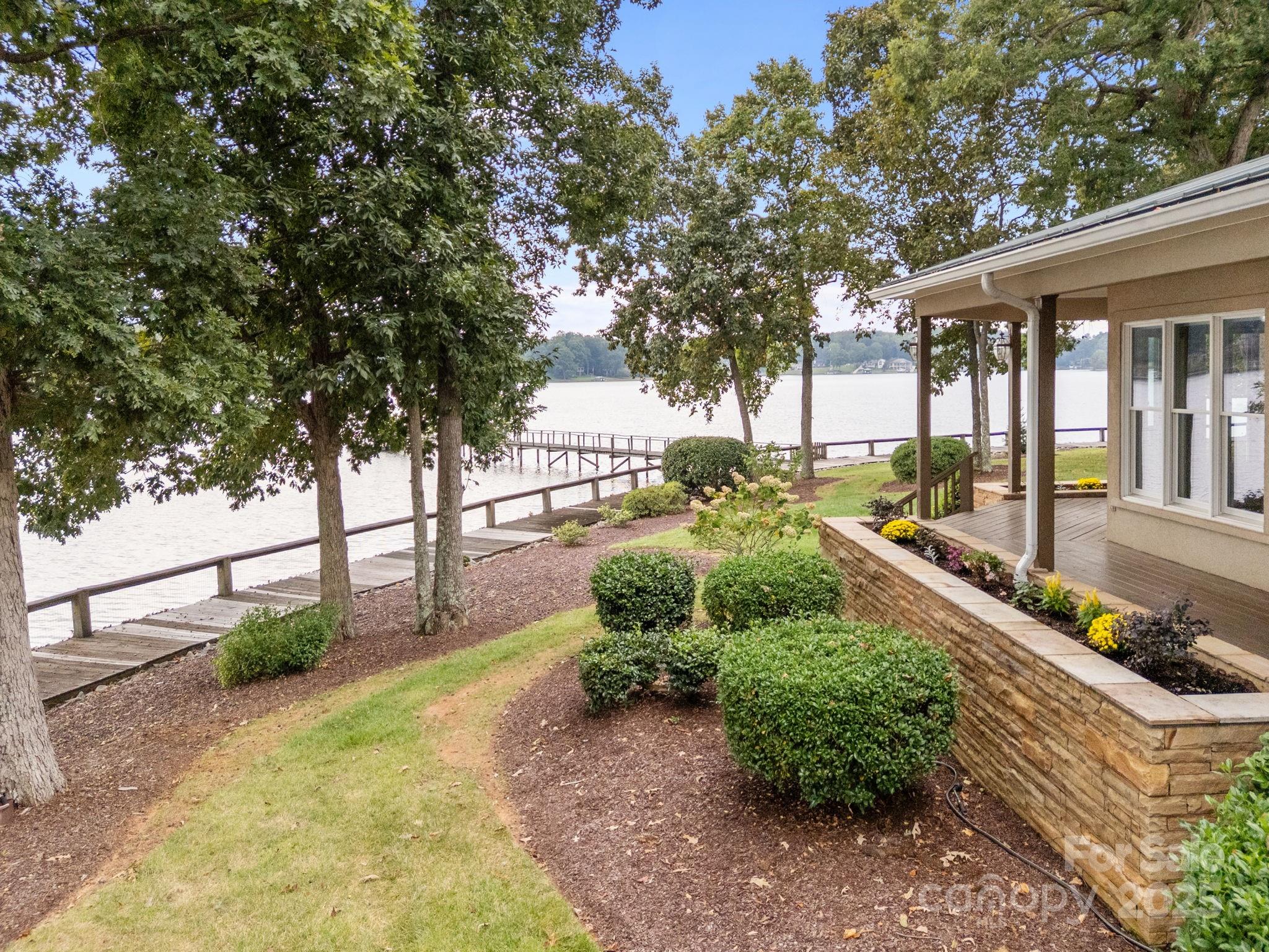 Lincoln Forest - Residential