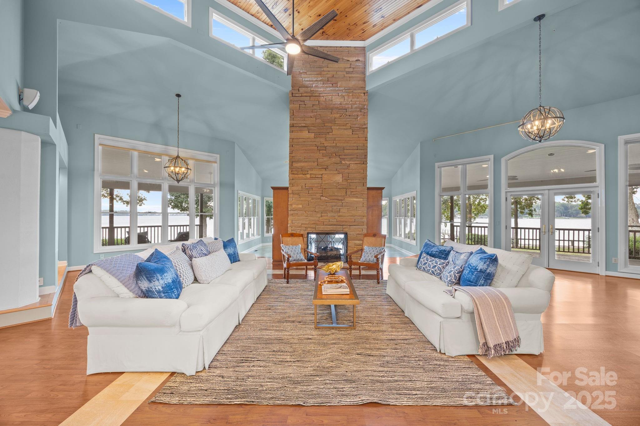 Lincoln Forest - Residential