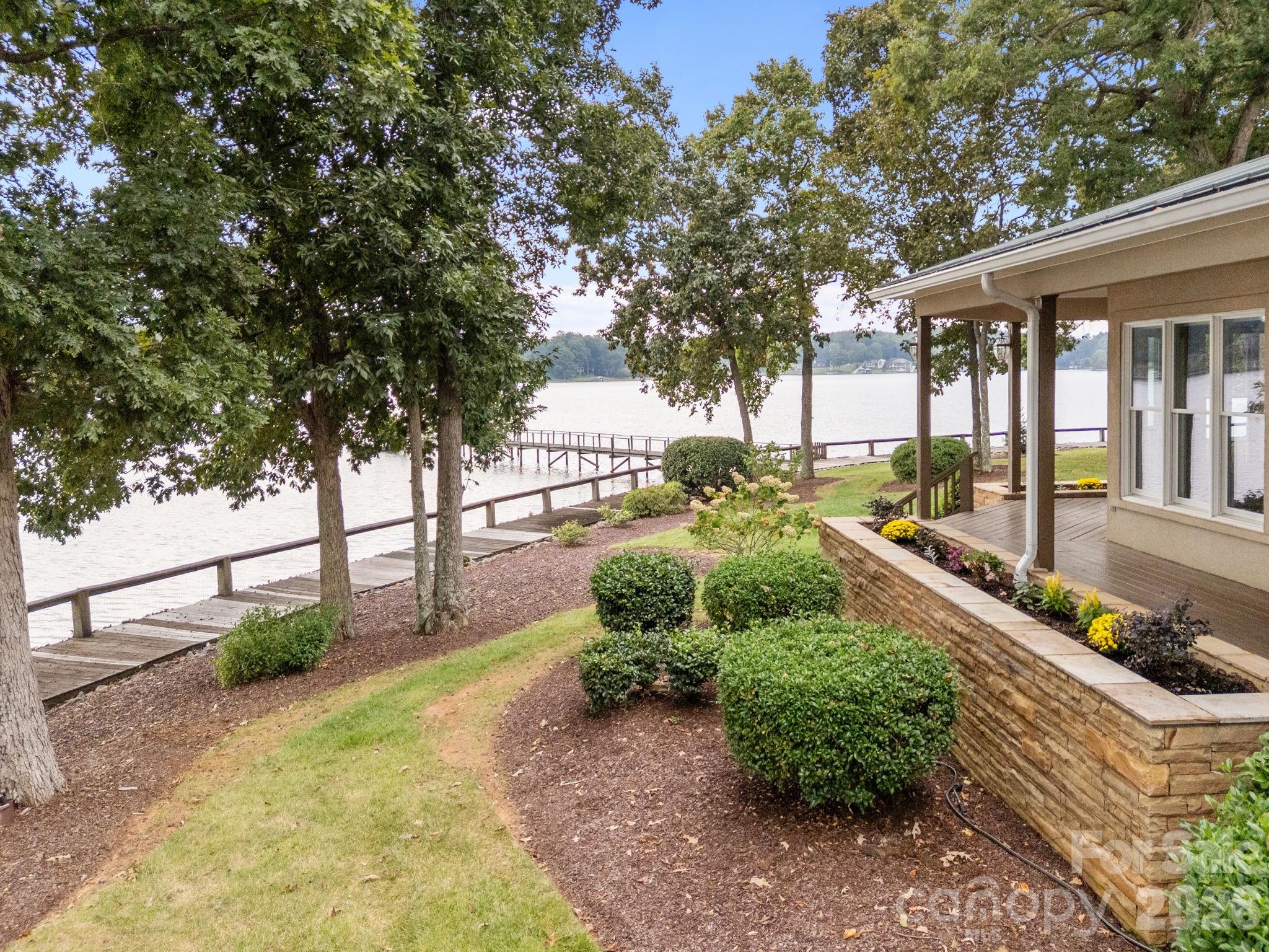 Lincoln Forest - Residential