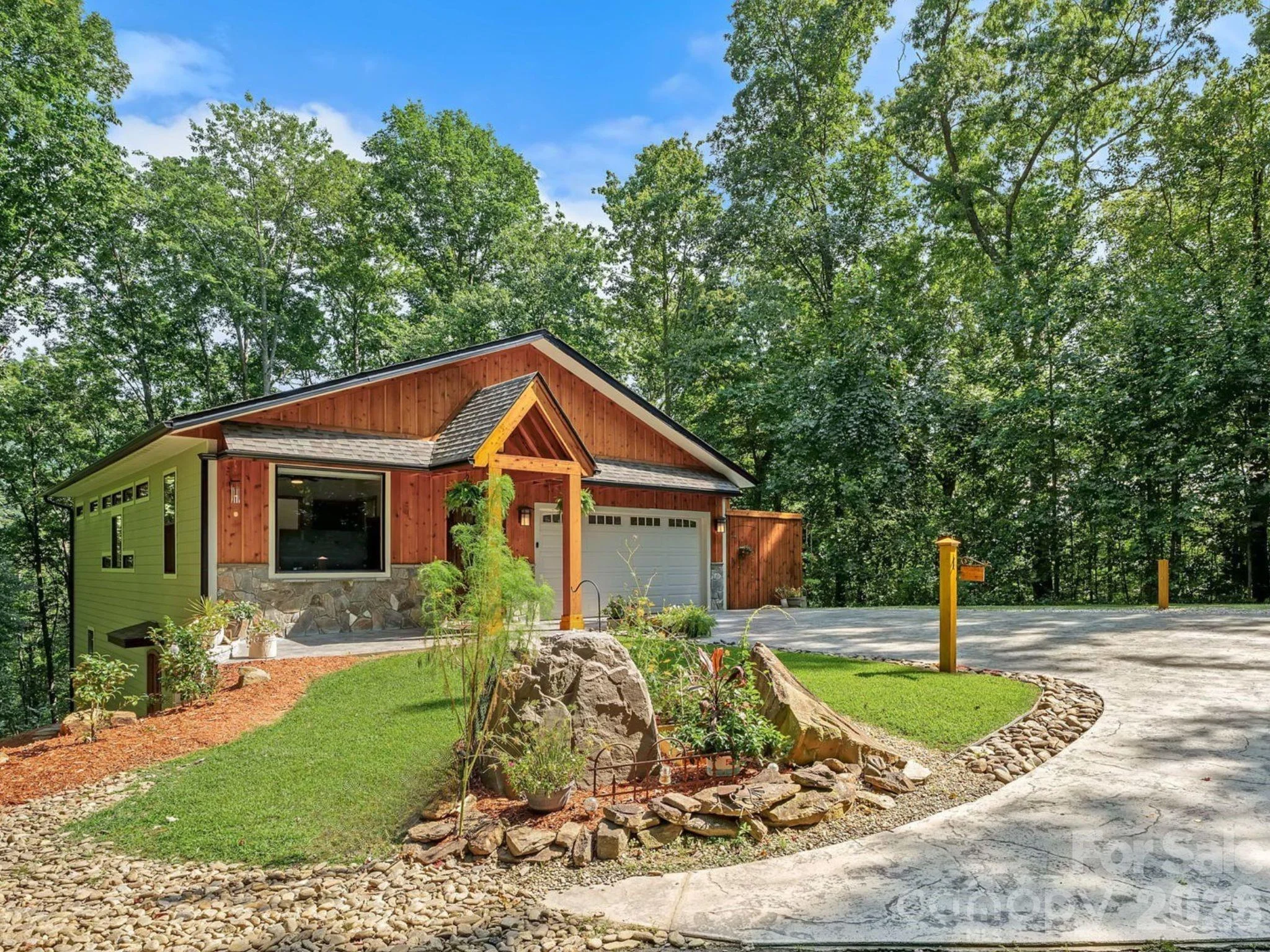 506 Silent Forest Drive, Canton, NC, 28716