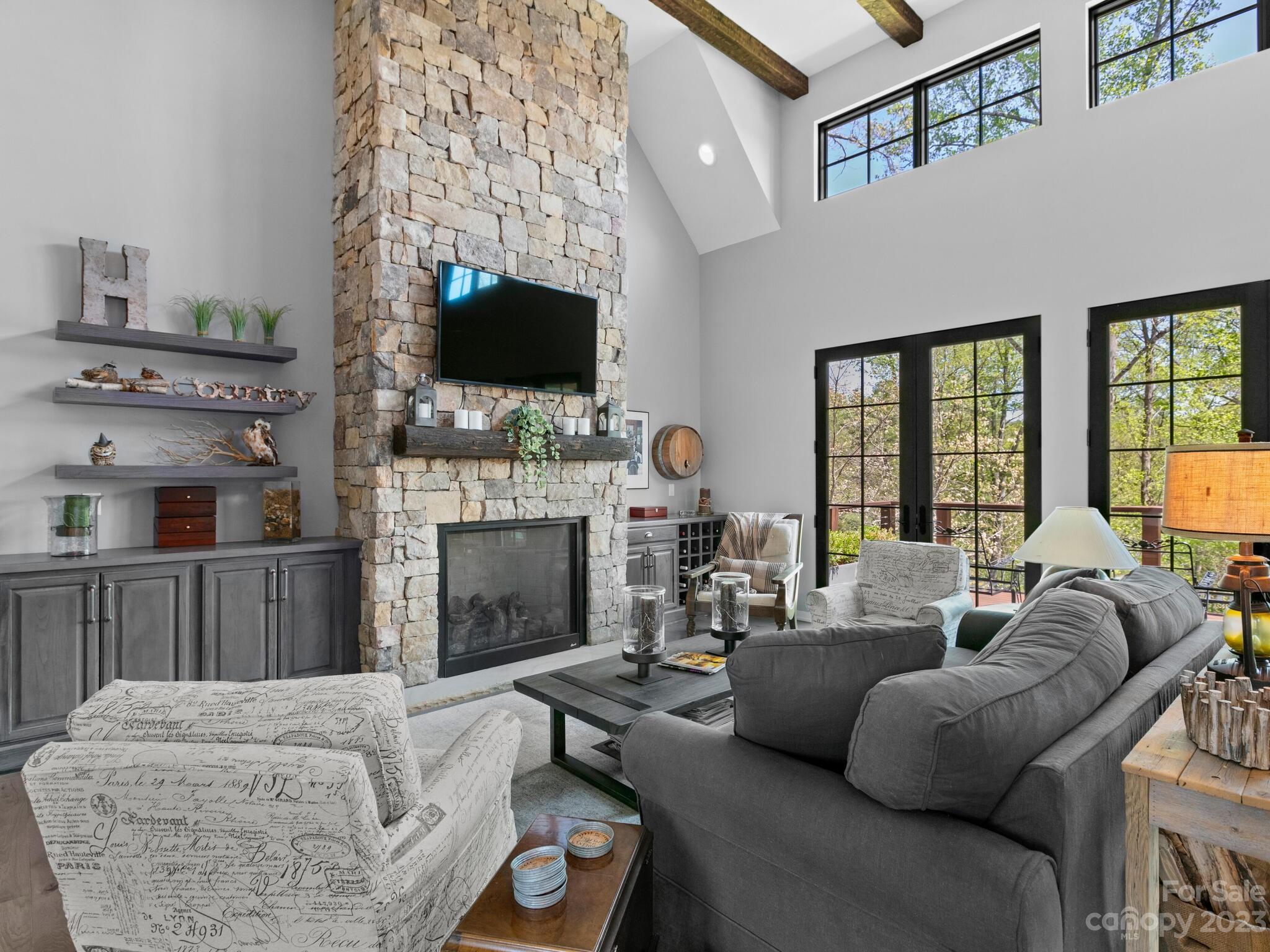 Sovereign Oaks - Residential