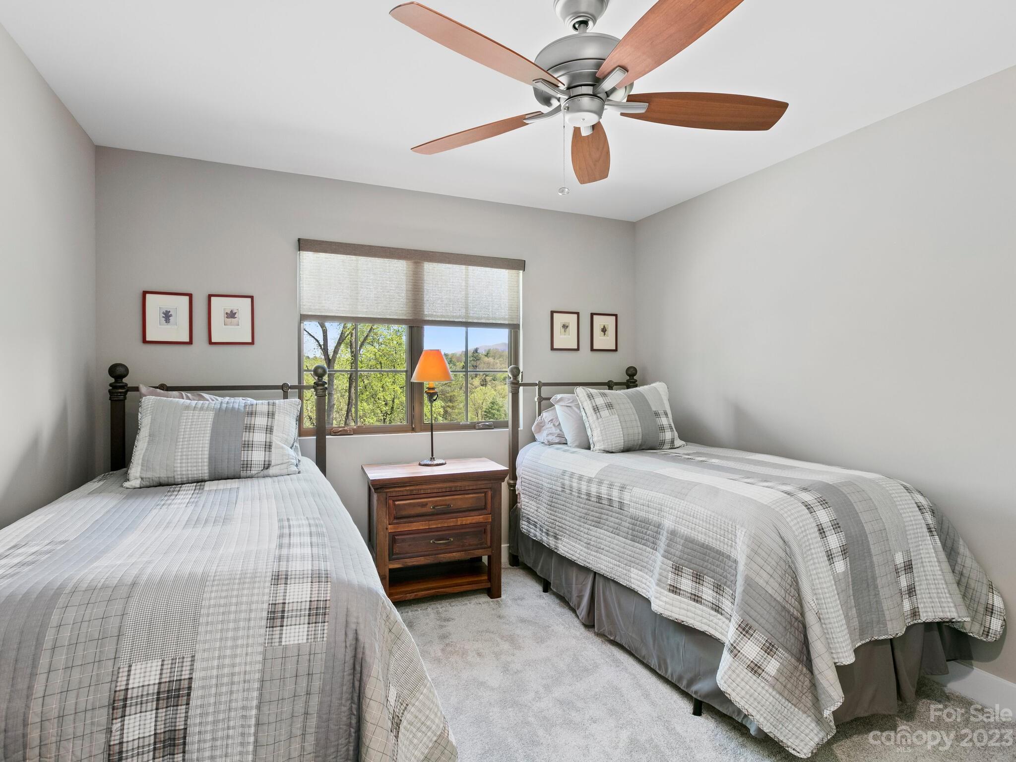 Sovereign Oaks - Residential