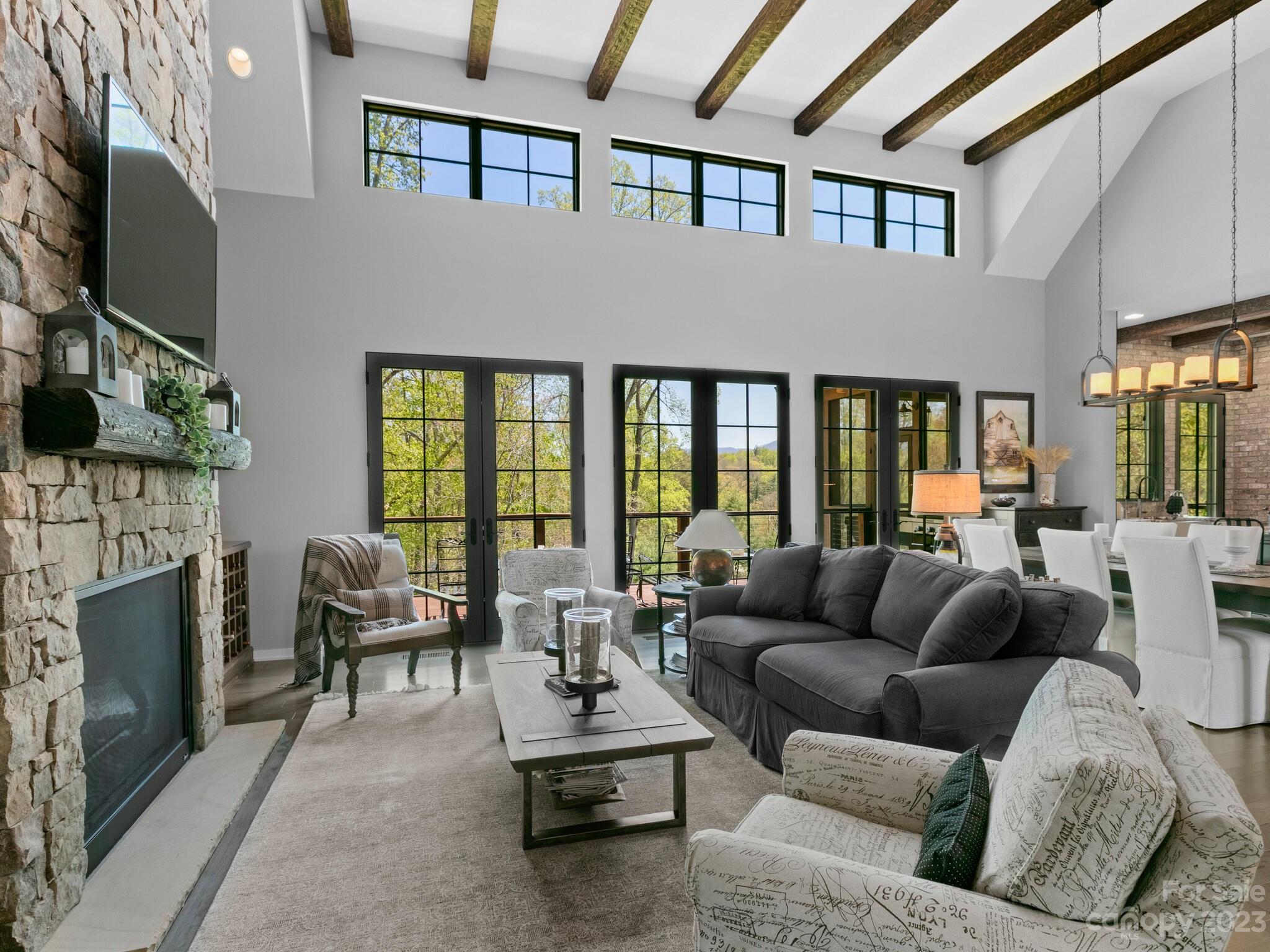 Sovereign Oaks - Residential