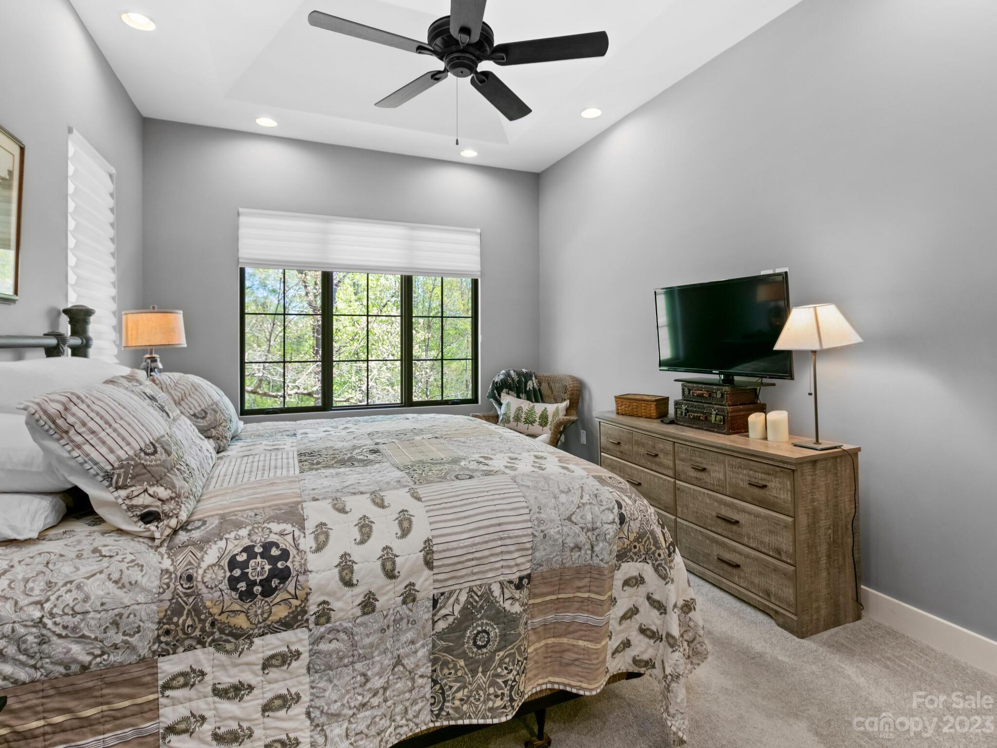 Sovereign Oaks - Residential