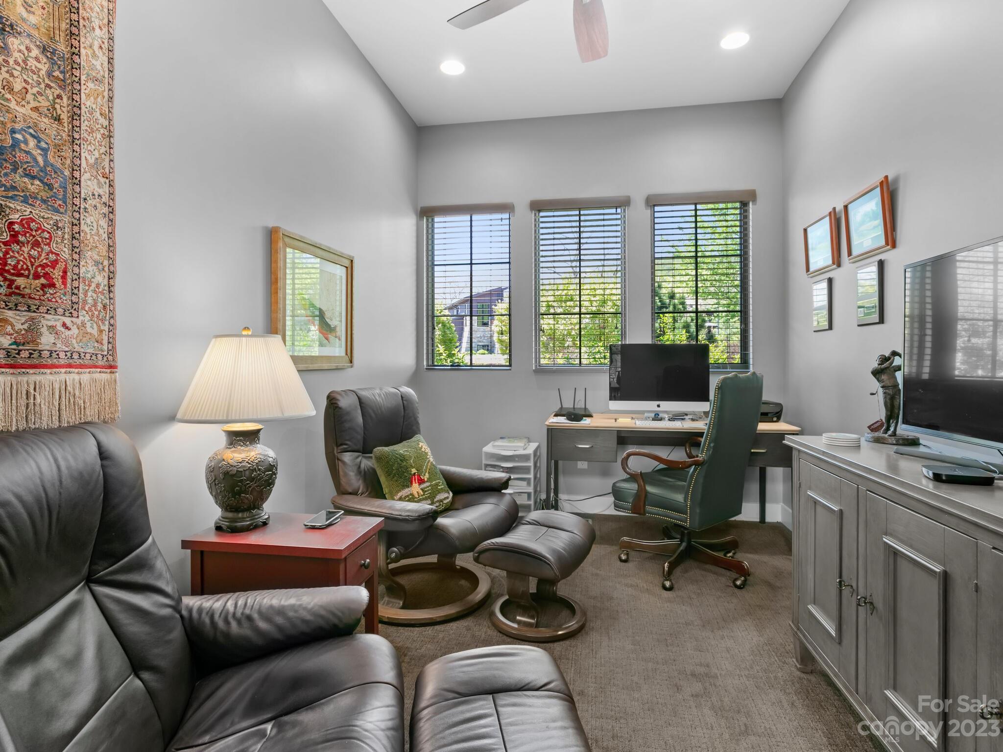 Sovereign Oaks - Residential