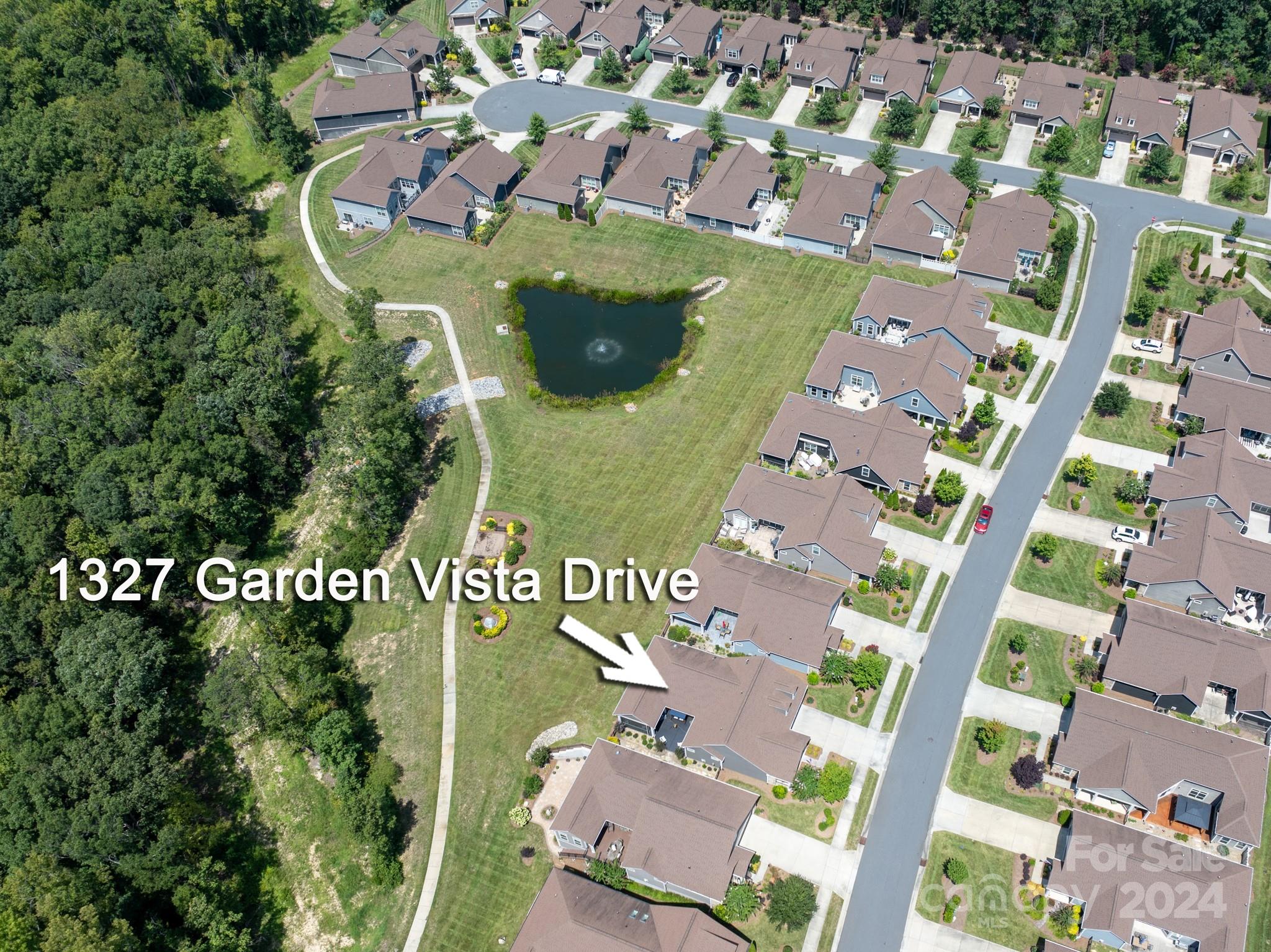 The Courtyards at Emerald Lake - Residential