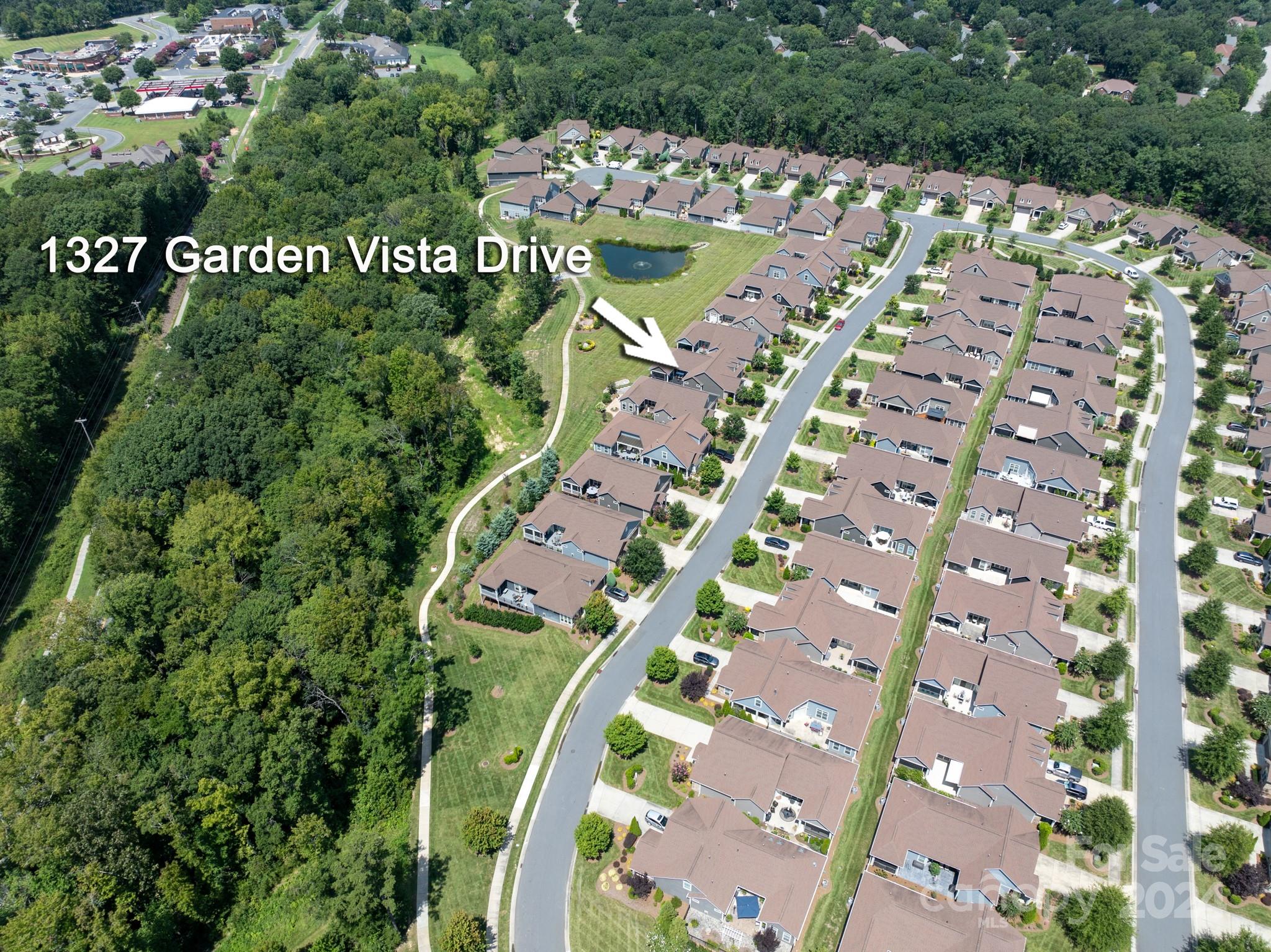 The Courtyards at Emerald Lake - Residential