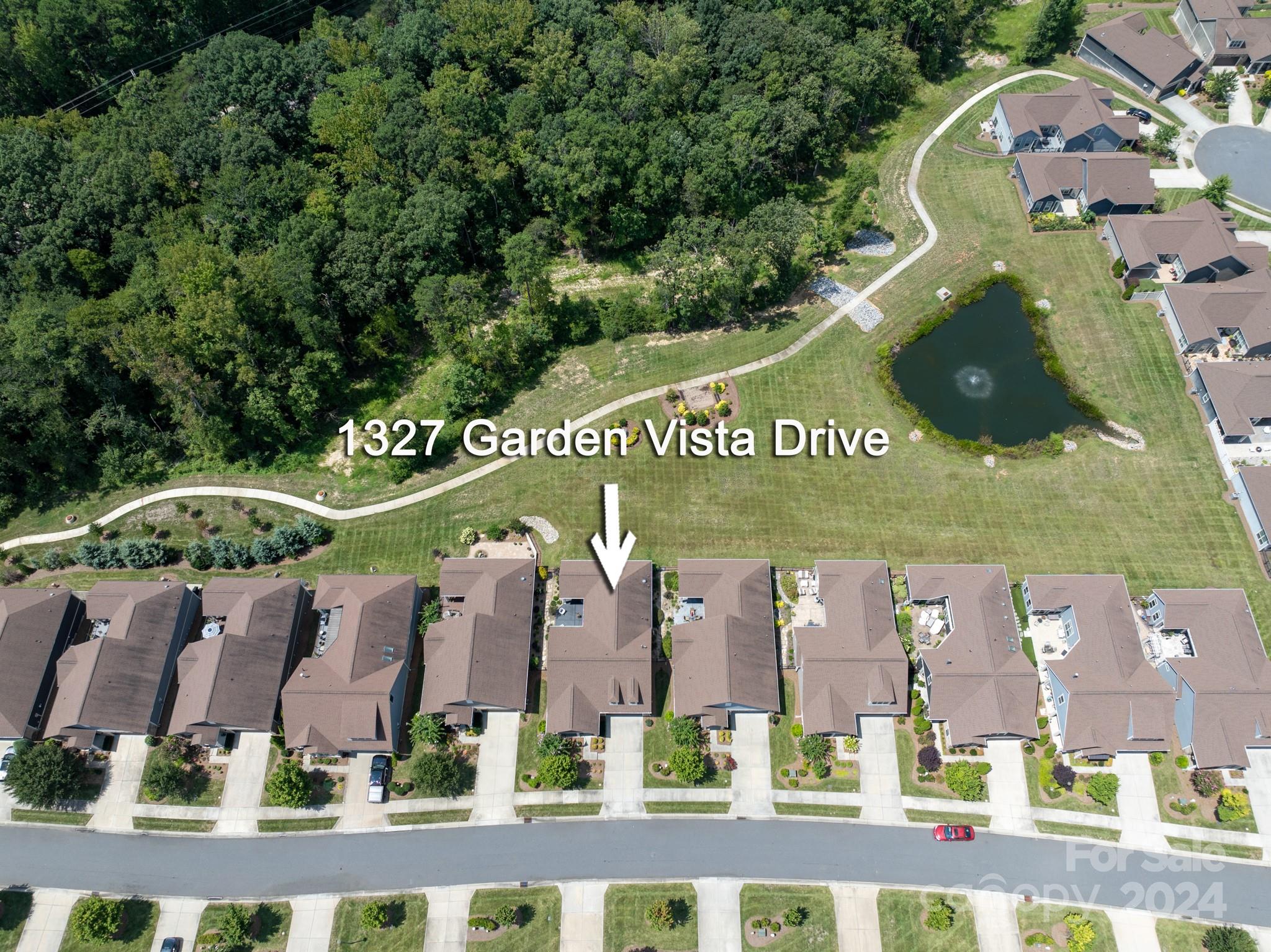 The Courtyards at Emerald Lake - Residential