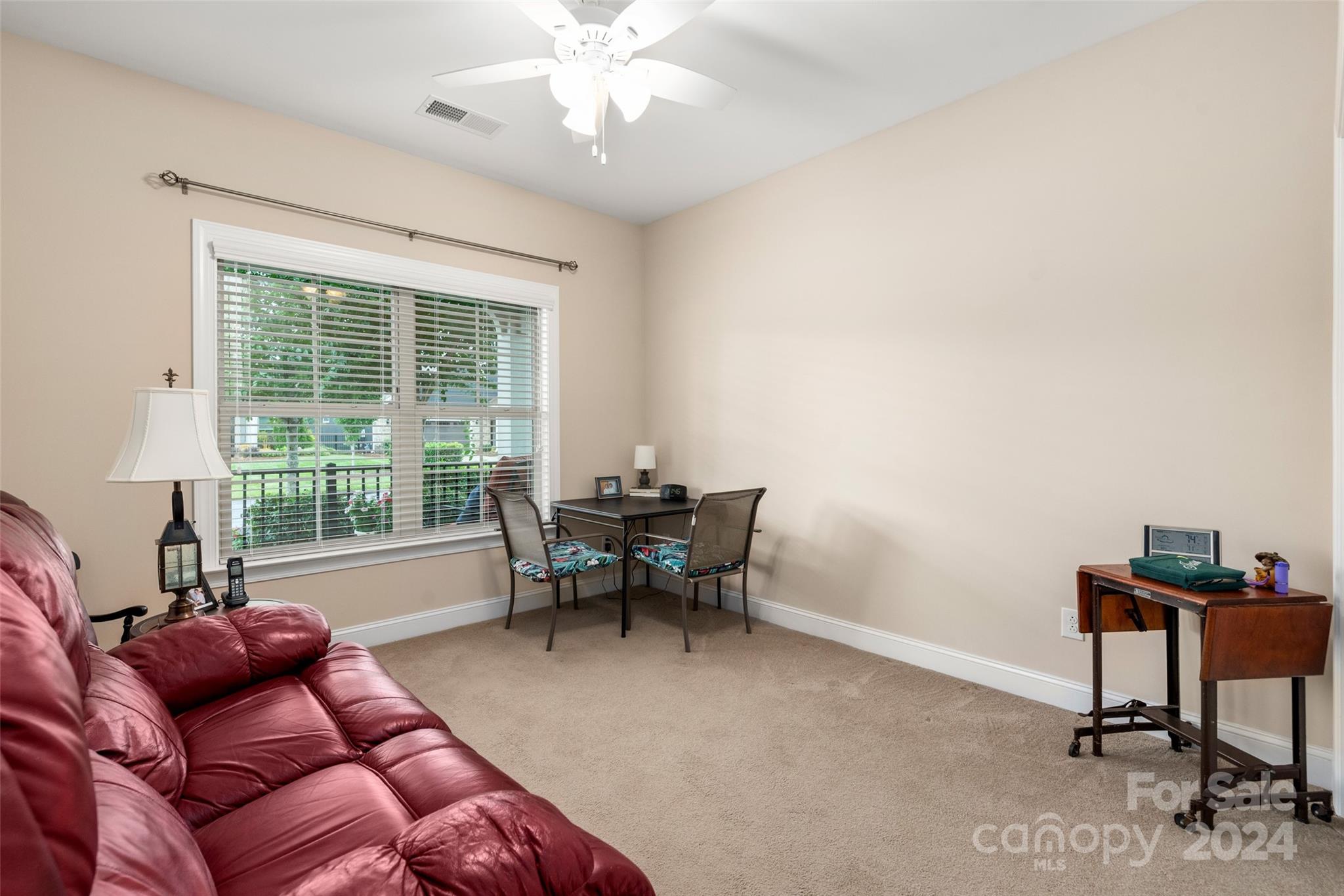 The Courtyards at Emerald Lake - Residential