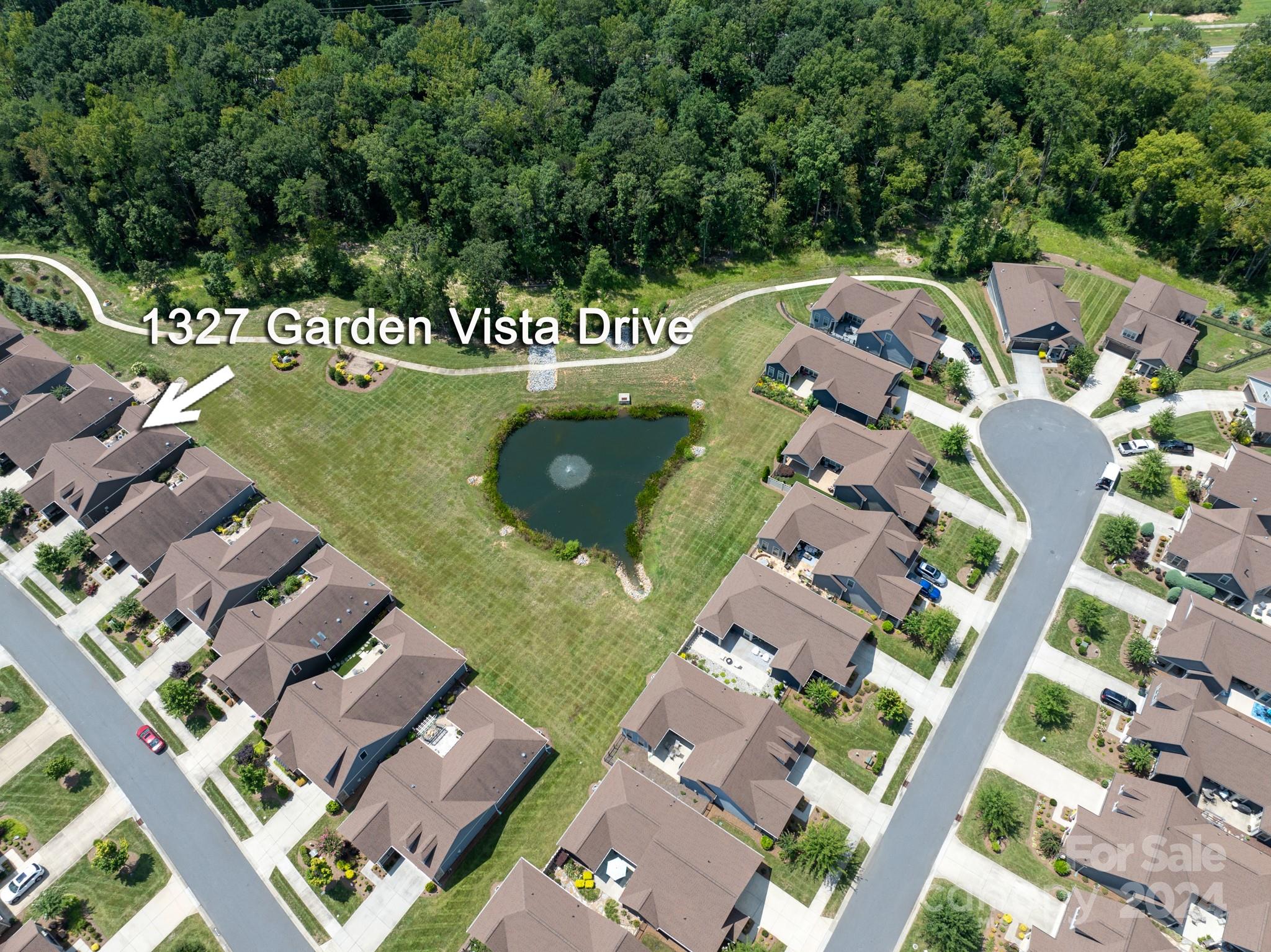 The Courtyards at Emerald Lake - Residential