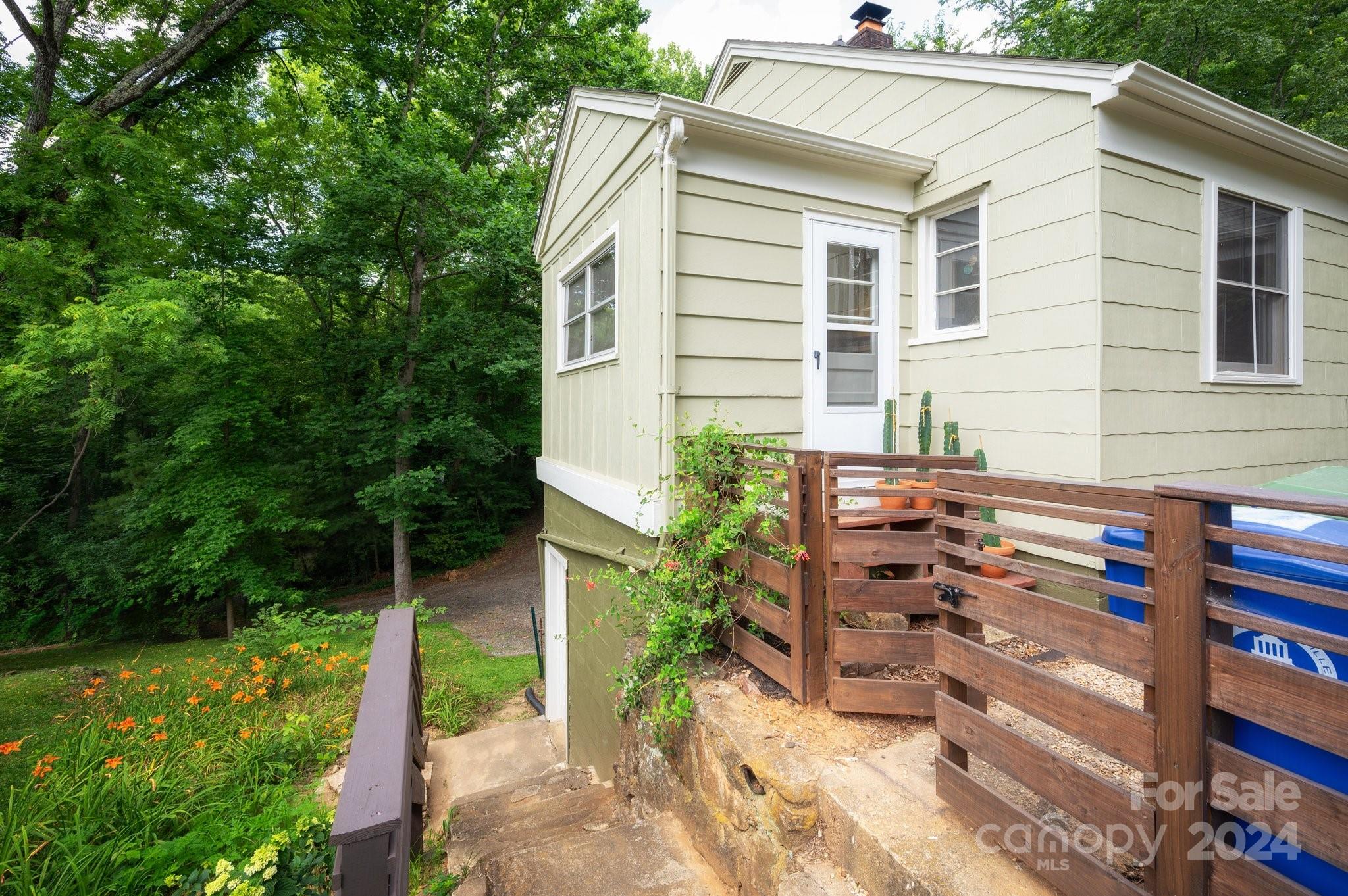 Kenilworth - Residential