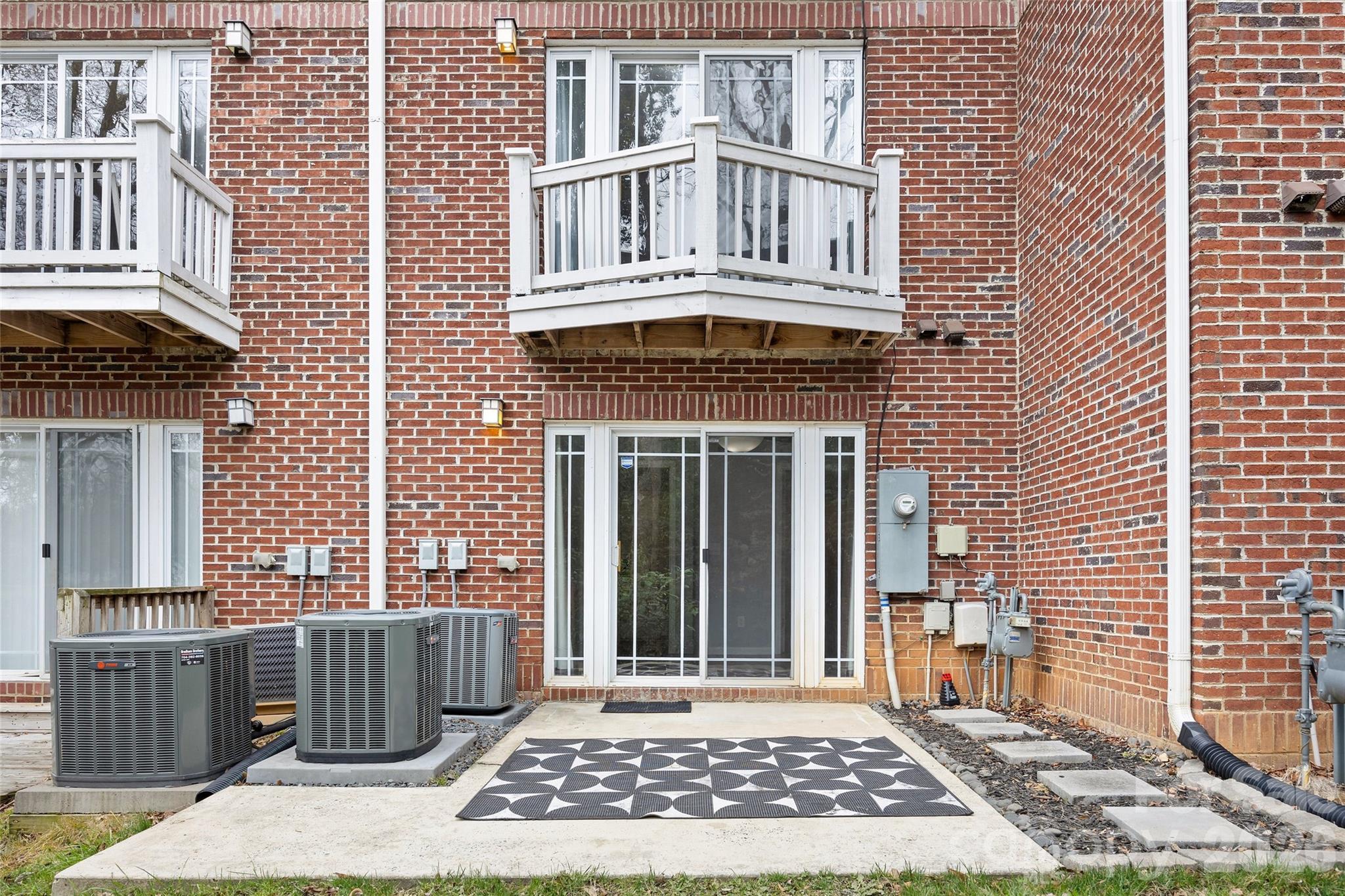 Madison Park - Residential